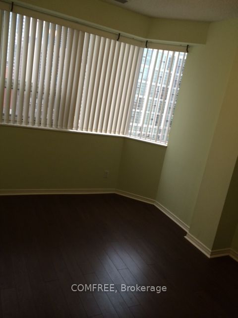 Unit 807 - 393 King Street W, Toronto 2