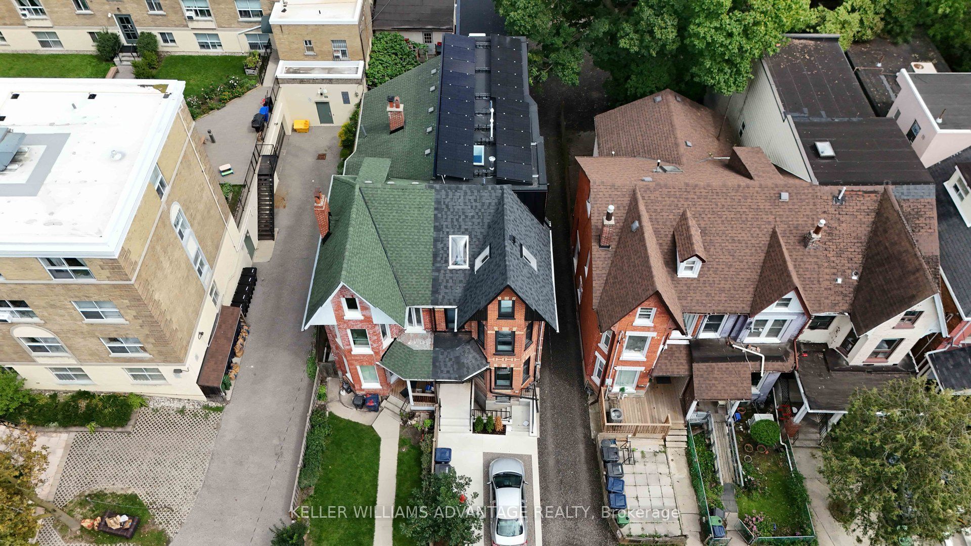 Unit 2 - 23 Ross Street, Toronto 2