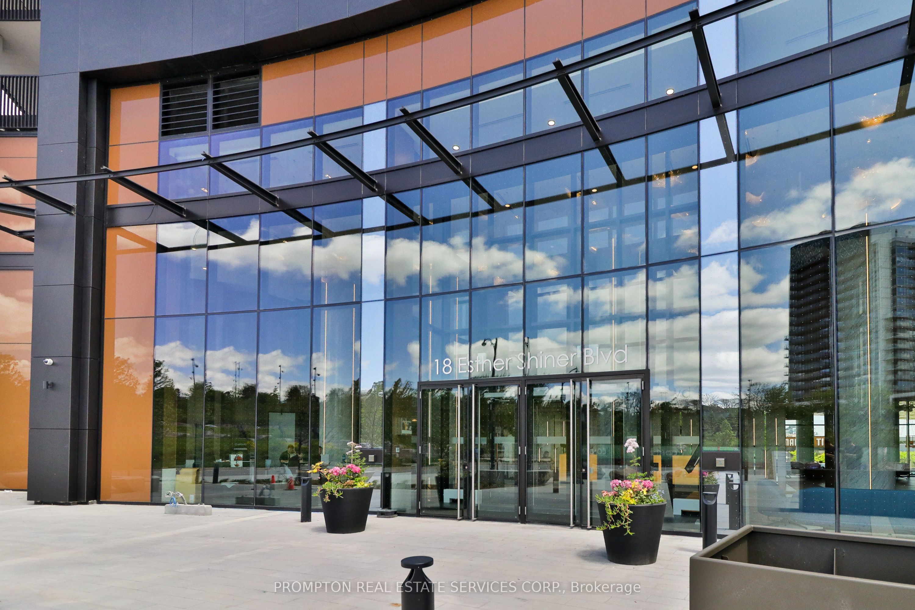 Unit 733 - 18 Esther Shiner Boulevard, North York 3