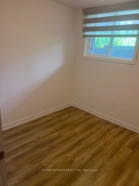 Unit 27 - 57 Finch Avenue W, North York 4