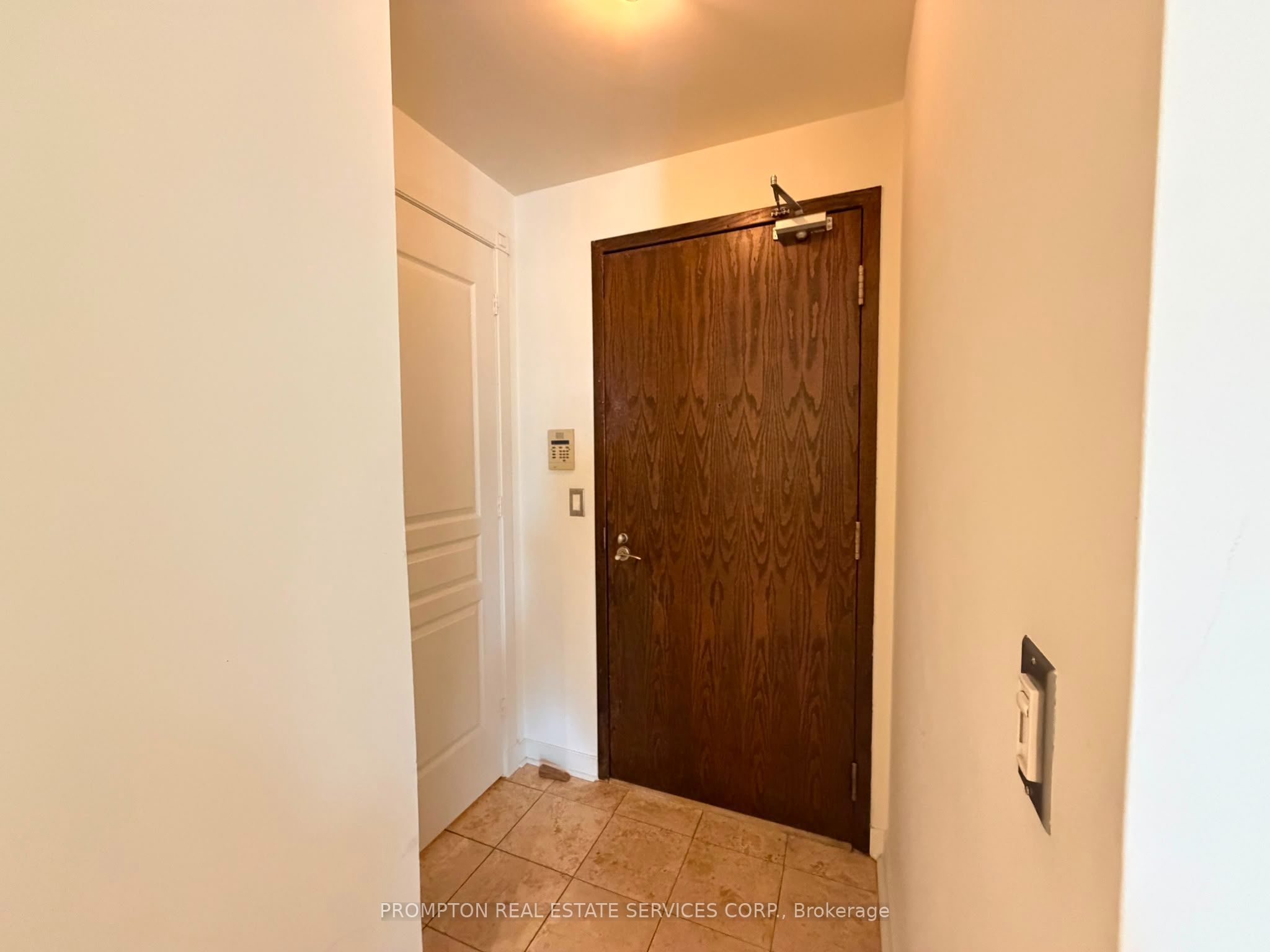 Unit 1107 - 438 Richmond Street W, Toronto 3