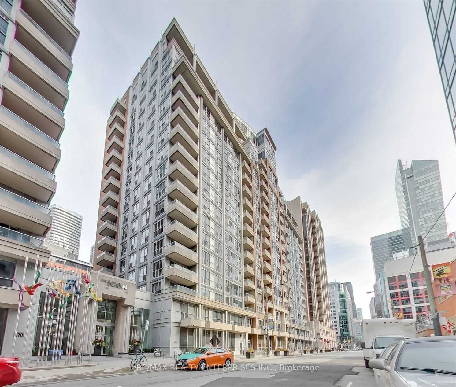Unit 409 - 270 Wellington Street W, Toronto 3