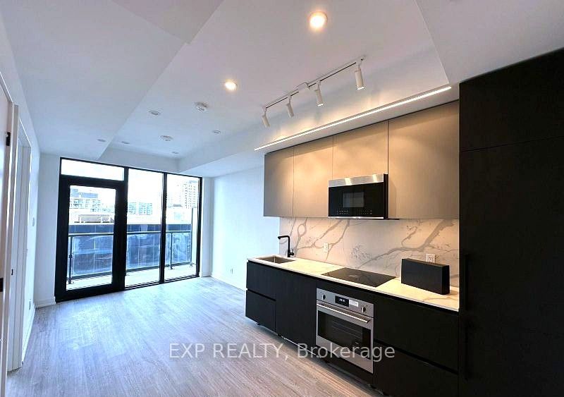 Unit 907 - 699 Sheppard Avenue E, North York 2