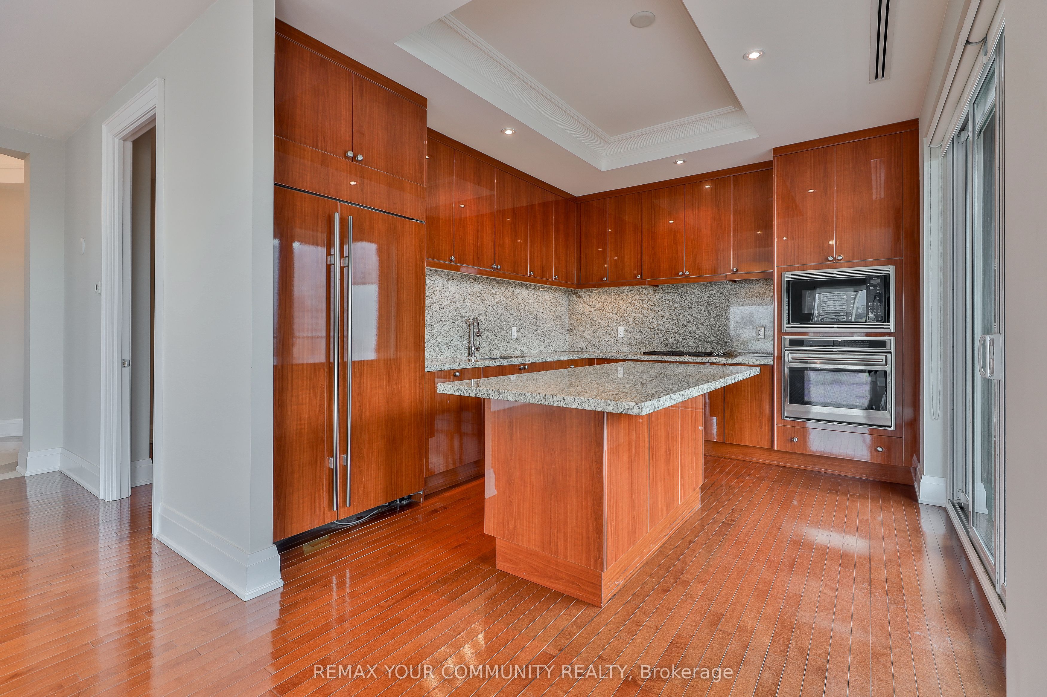 Unit 802 - 80 Yorkville Avenue, Toronto 4