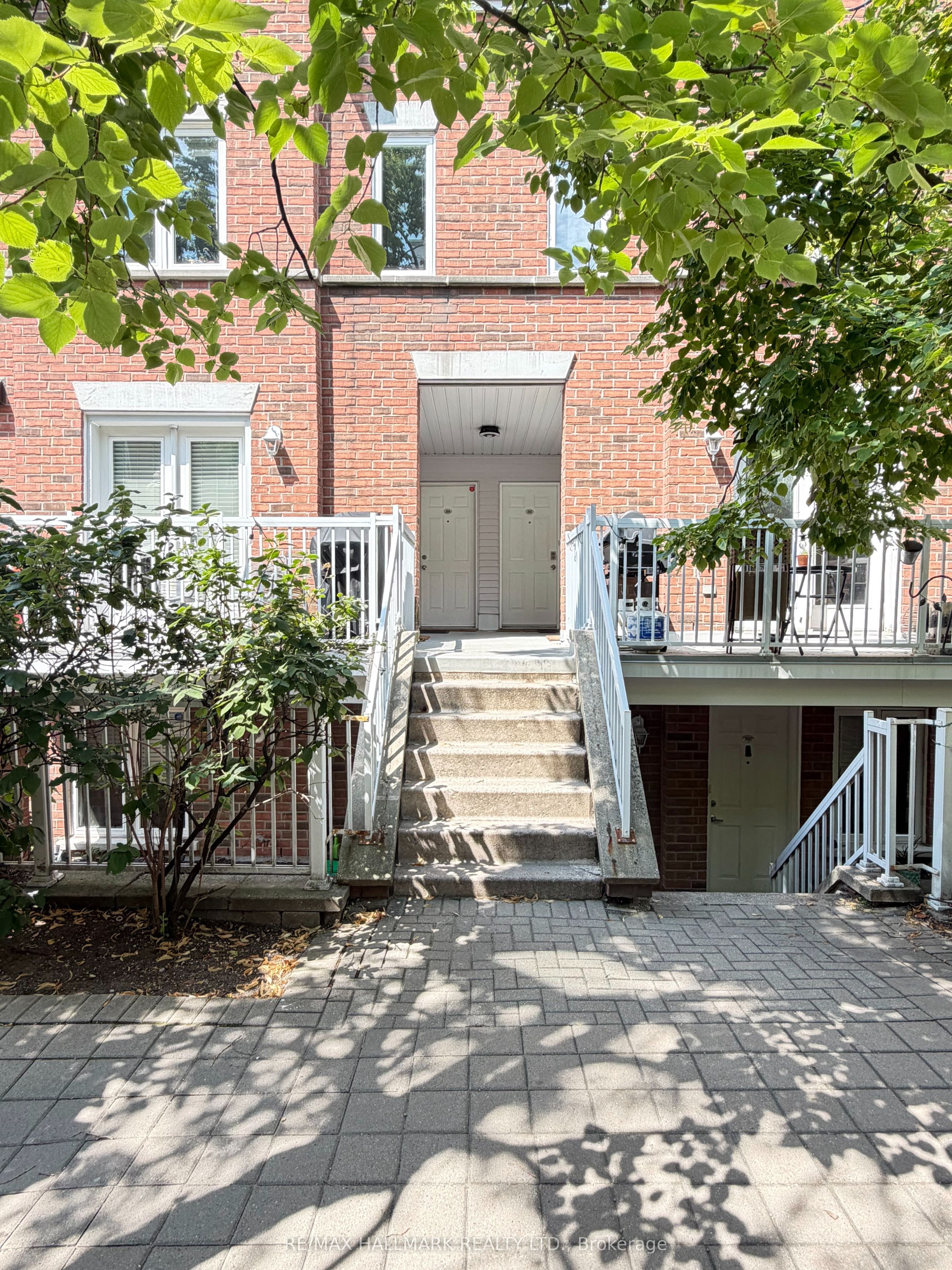 Unit 3009 - 12 Sudbury Street S, Toronto 3