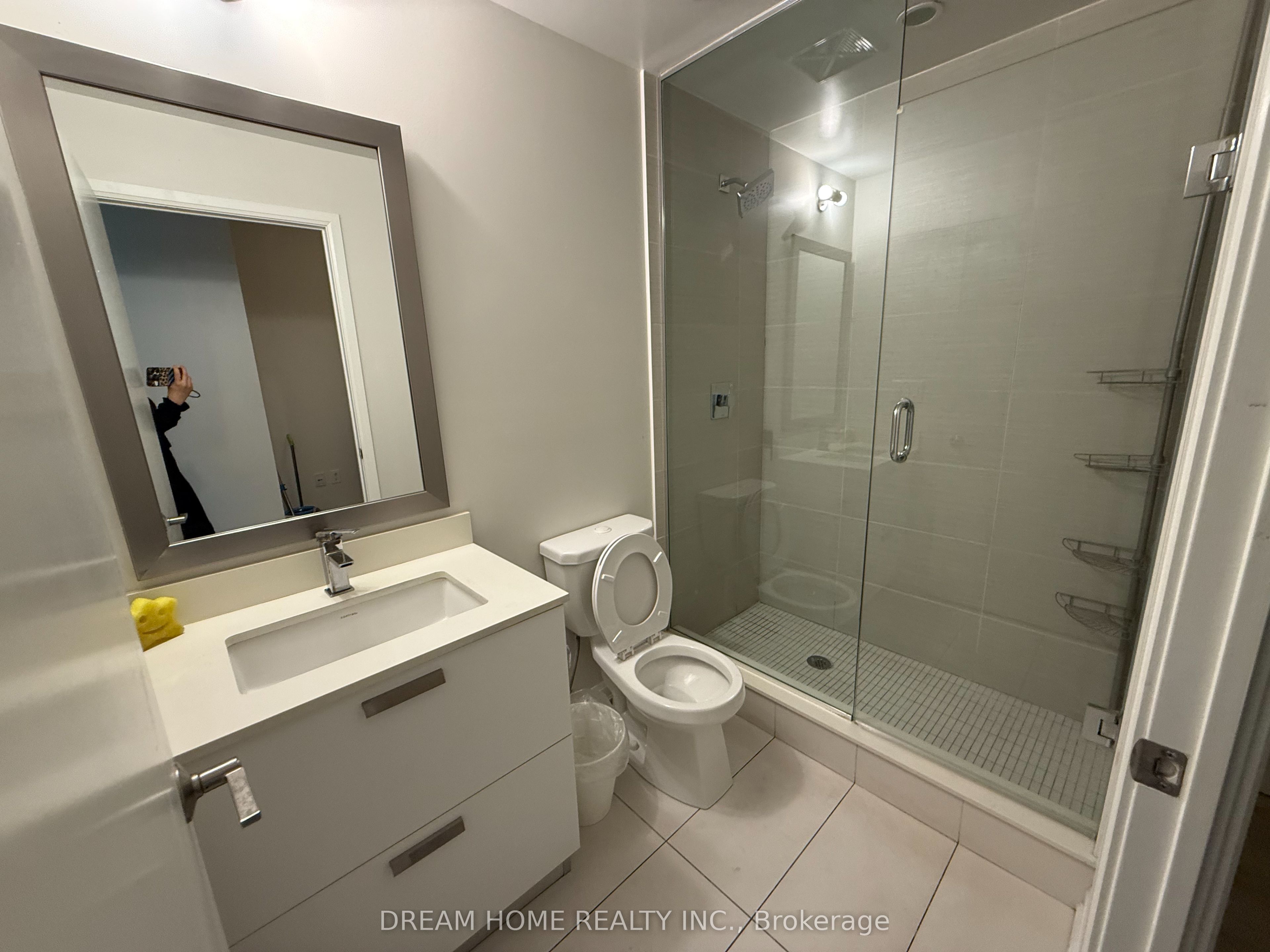 Unit 2506 - 9 bogert Avenue, North York 5