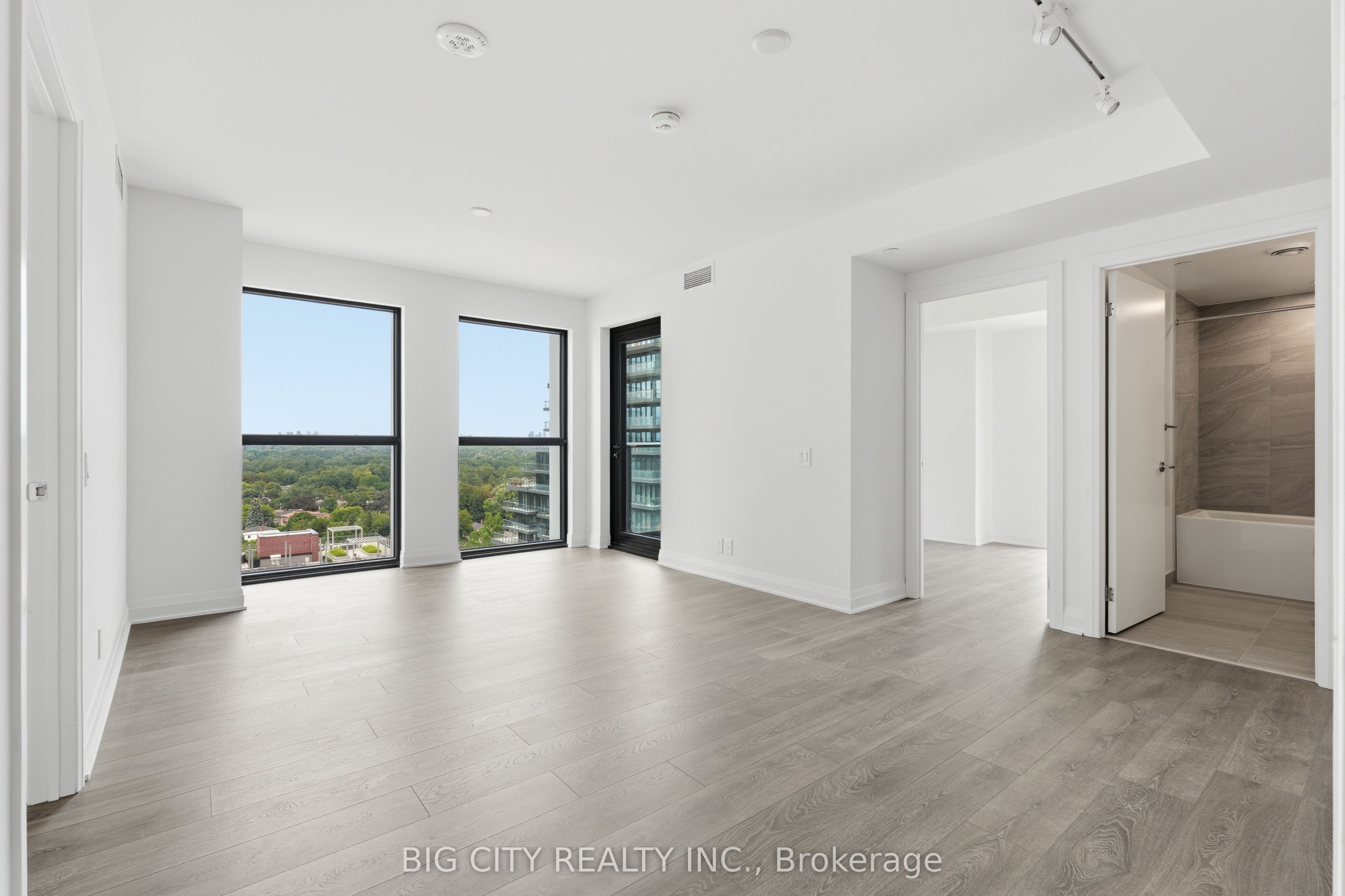 Unit 1407 - 25 Frederick Todd Way, Toronto 5