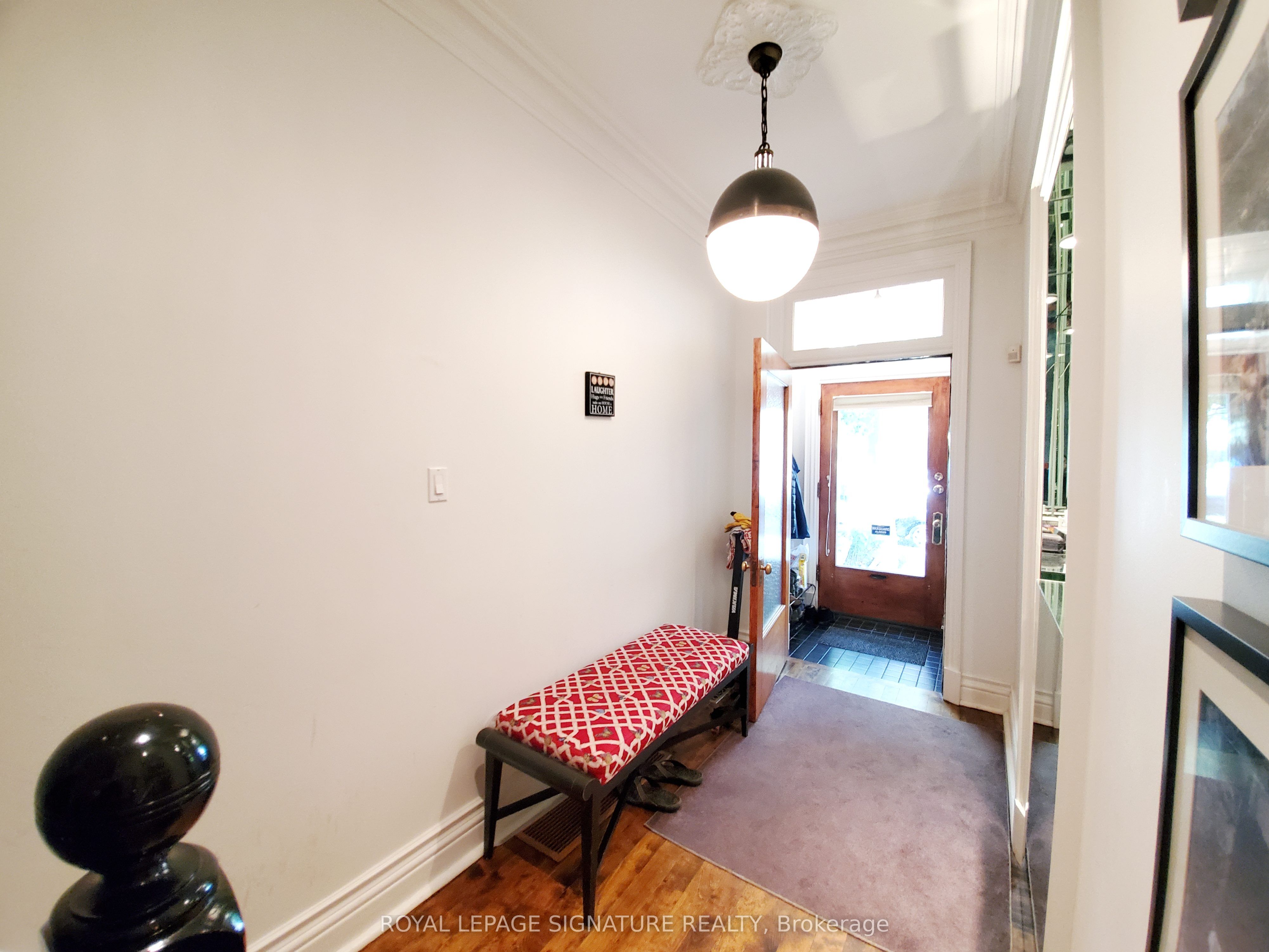 Unit Upper - 47 Gloucester Street, Toronto 2