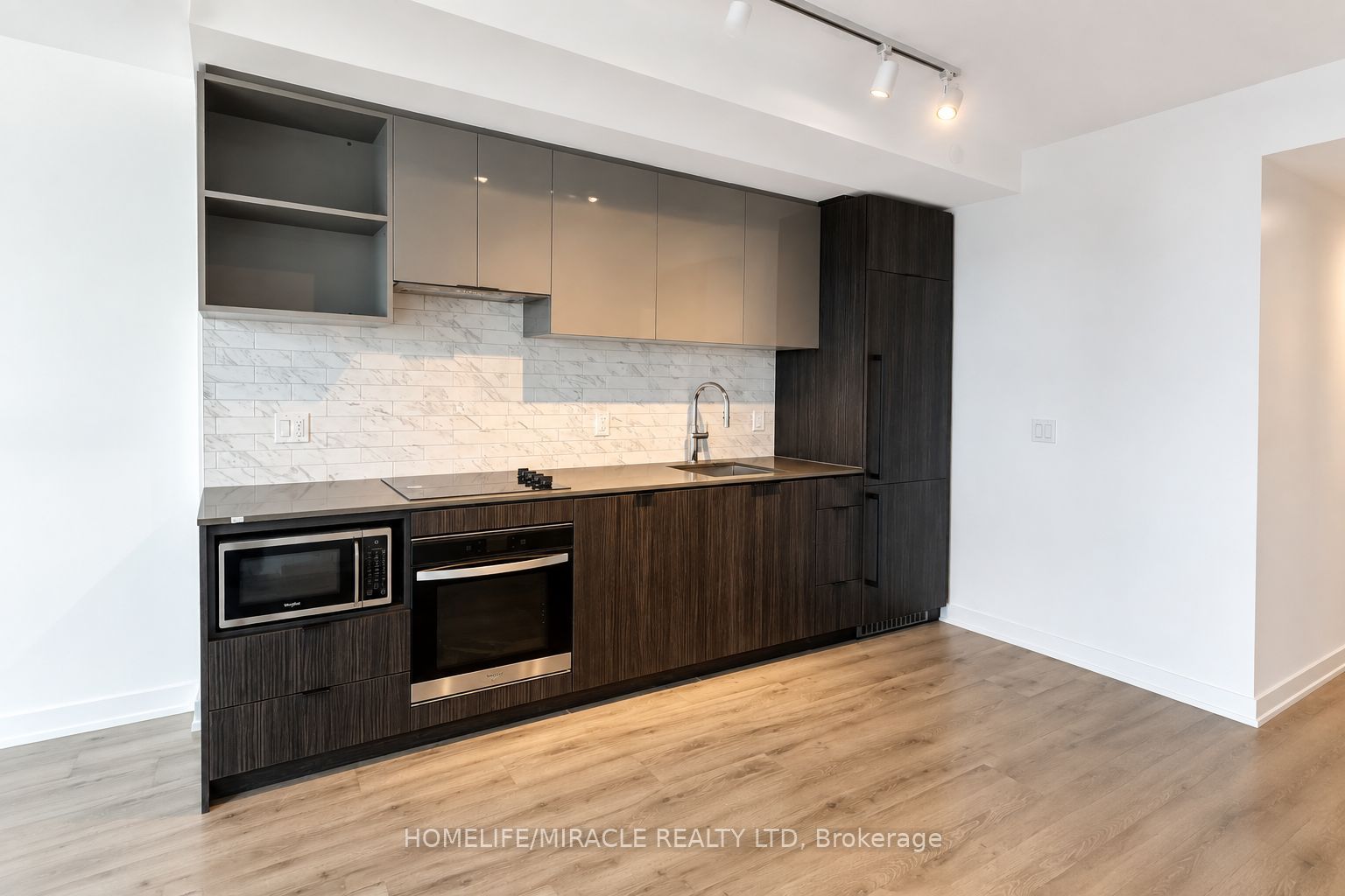 Unit 1708 - 252 Church Street, Toronto 3