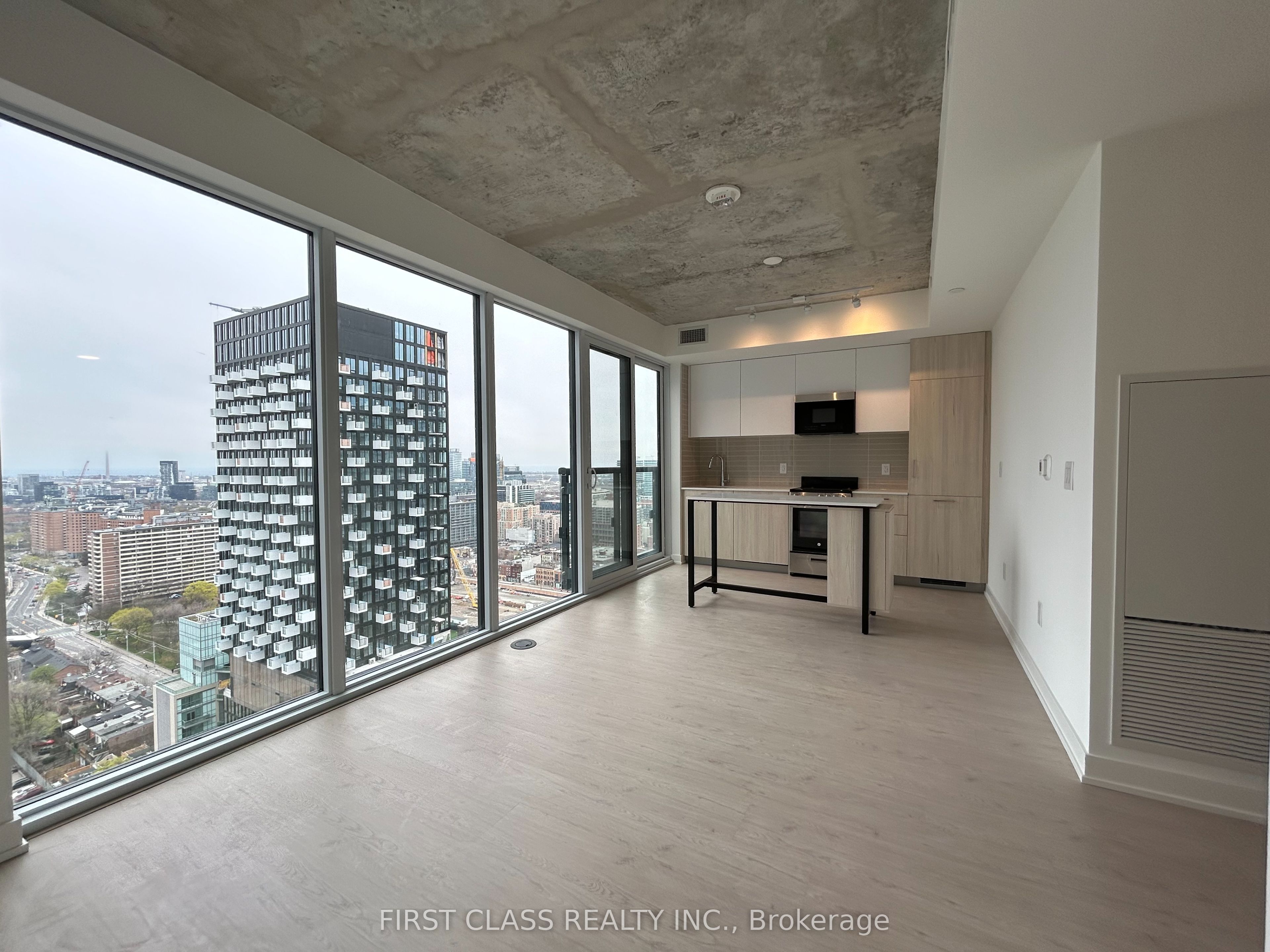 Unit 2809 - 65 Mutual Street, Toronto 4