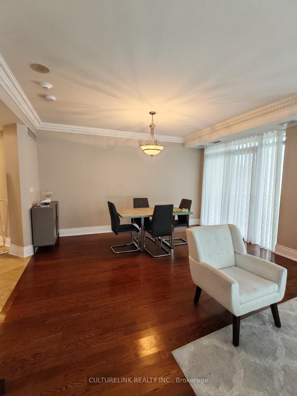 Unit 902 - 10 Bellair Street, Toronto 3