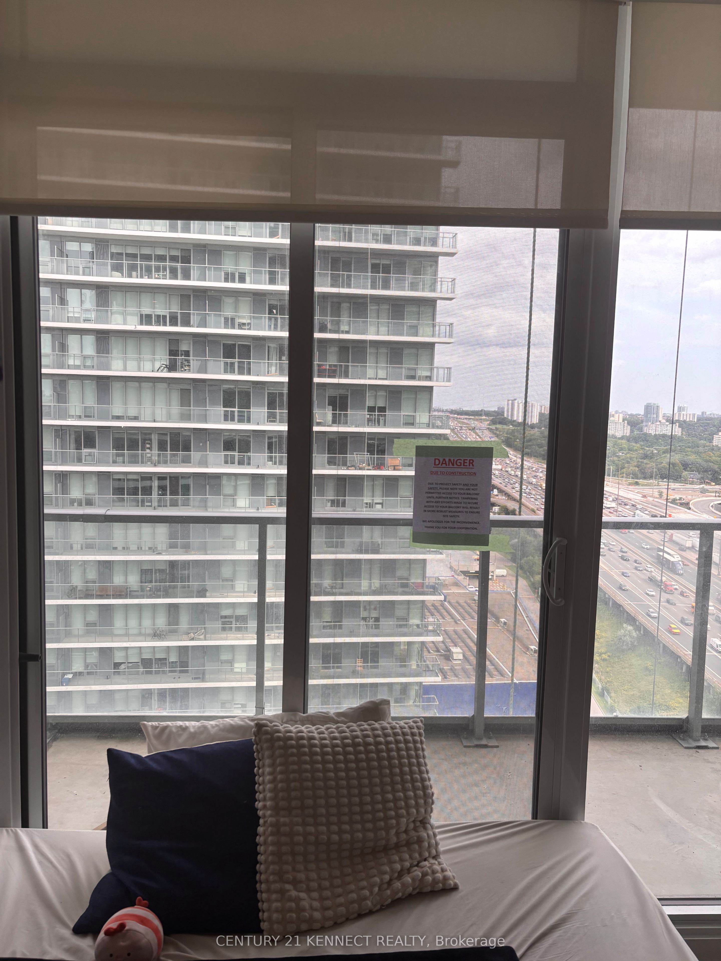 Unit 2107 - 115 Mcmahon Drive, North York 3