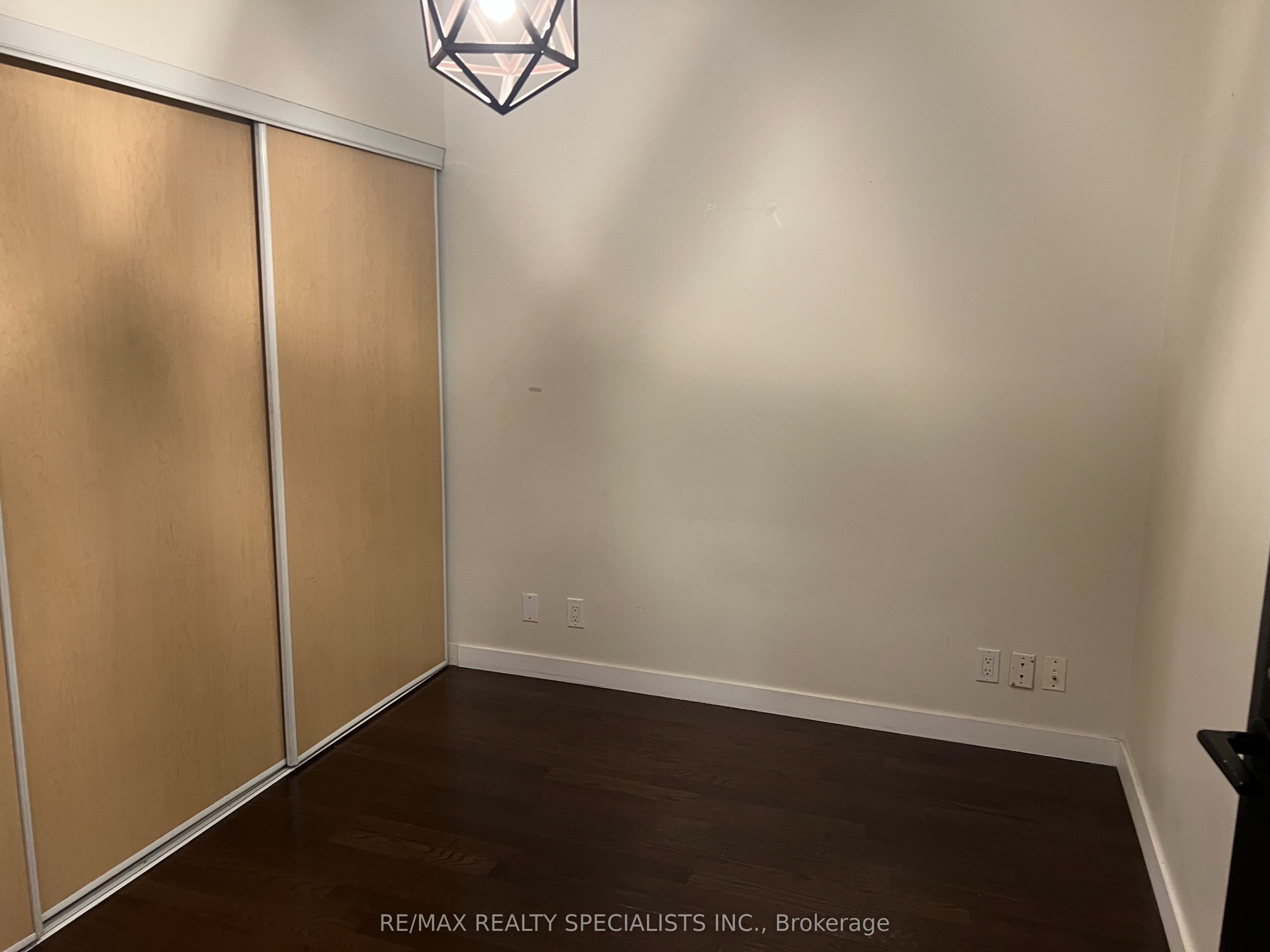 Unit 715 - 1 Shaw Street, Toronto 3