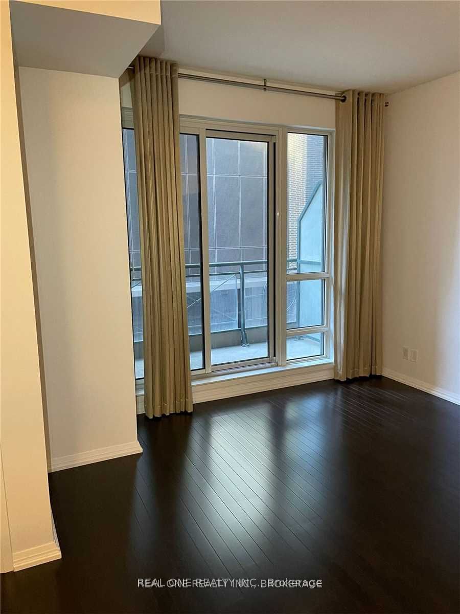 Unit 204 - 35 Hayden Street, Toronto 3
