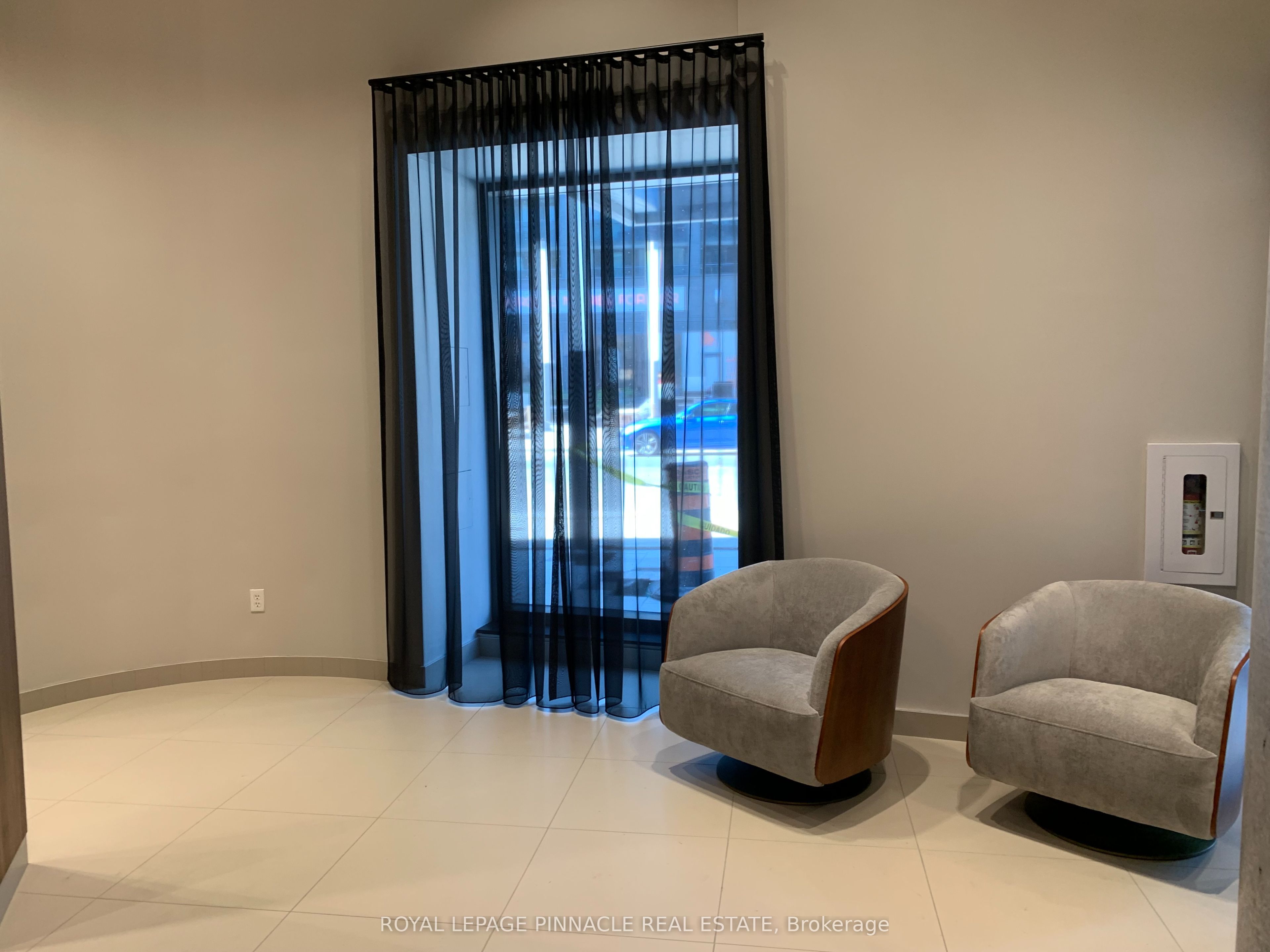 Unit 903 - 99 John Street, Toronto 5