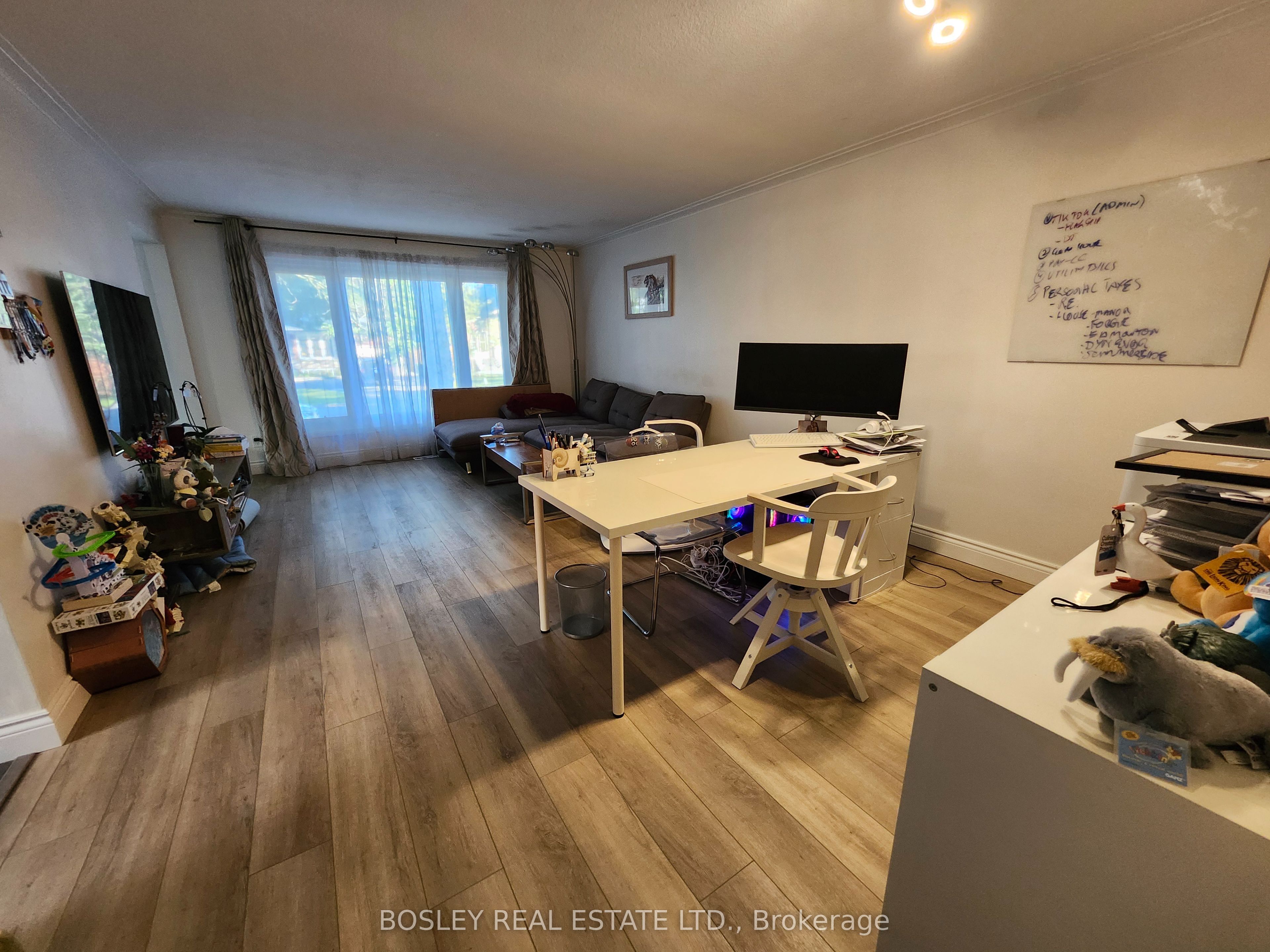Unit Main - 37 Summerside Crescent, North York 3