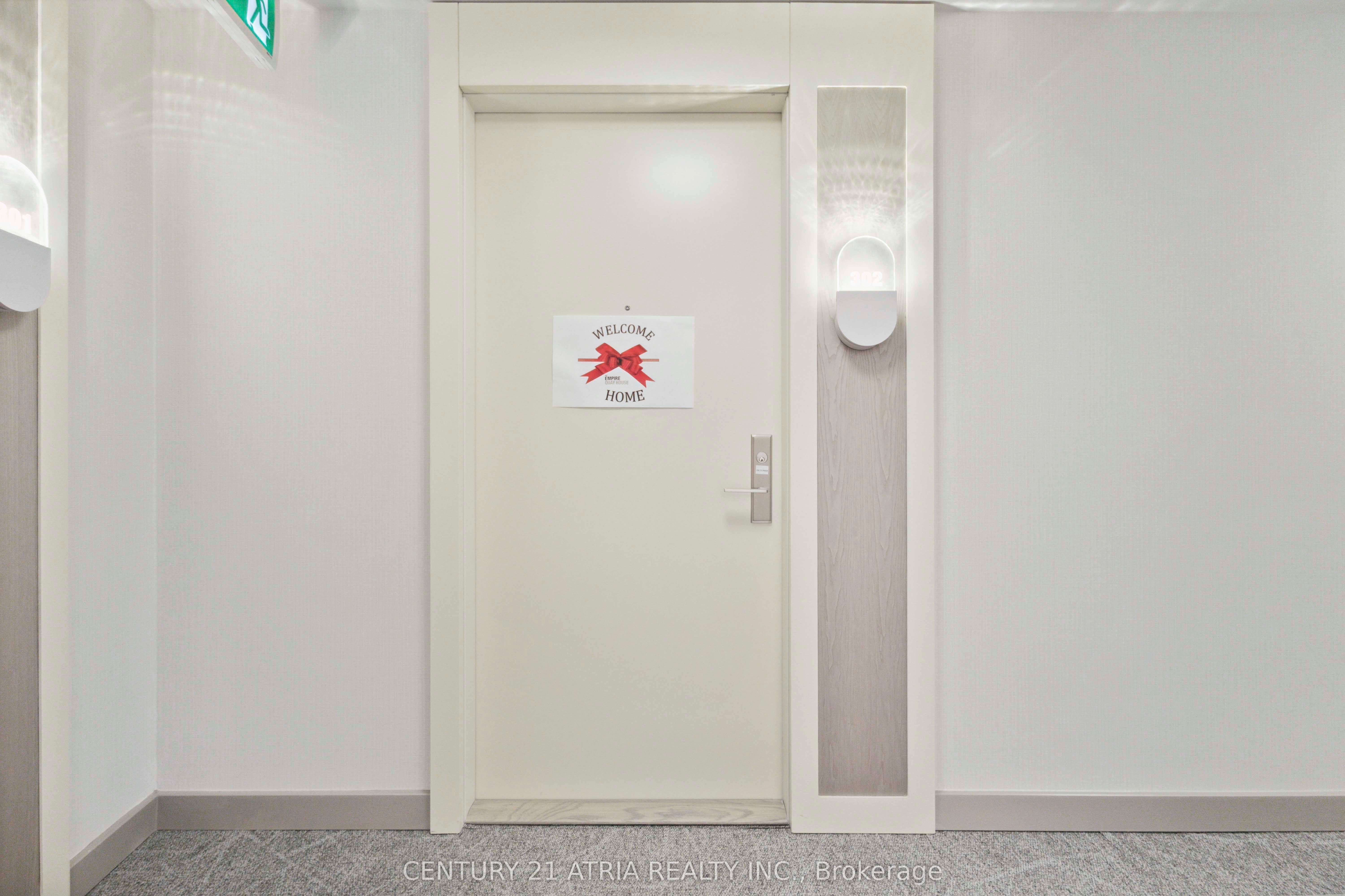 Unit 302 - 15 Richardson Street, Toronto 3