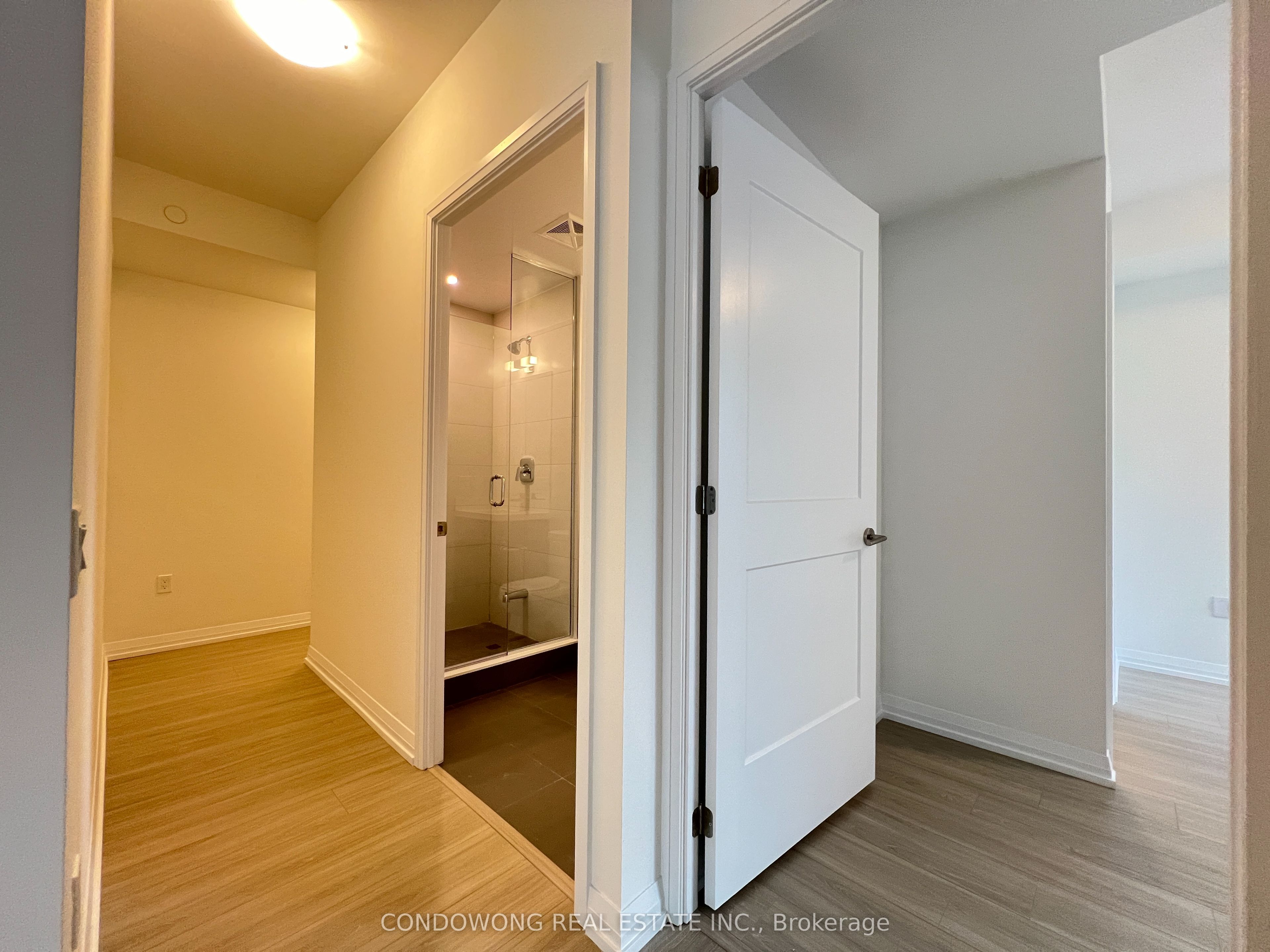 Unit 1019 - 50 Dunfield Avenue, Toronto 5