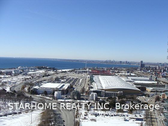 Unit 3307 - 215 Fort York Boulevard, Toronto 2