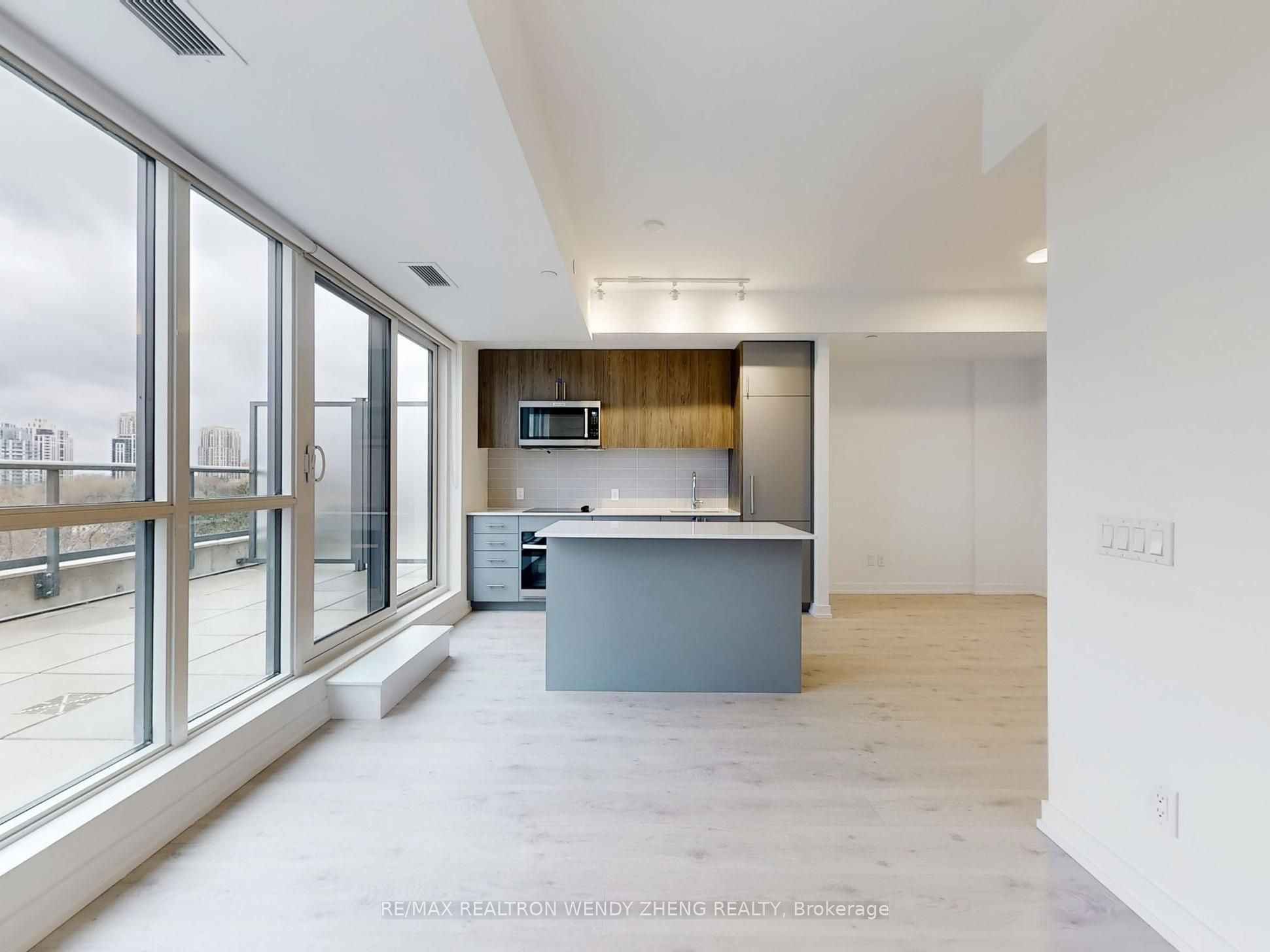 Unit 613 - 181 Sheppard Avenue E, North York 3
