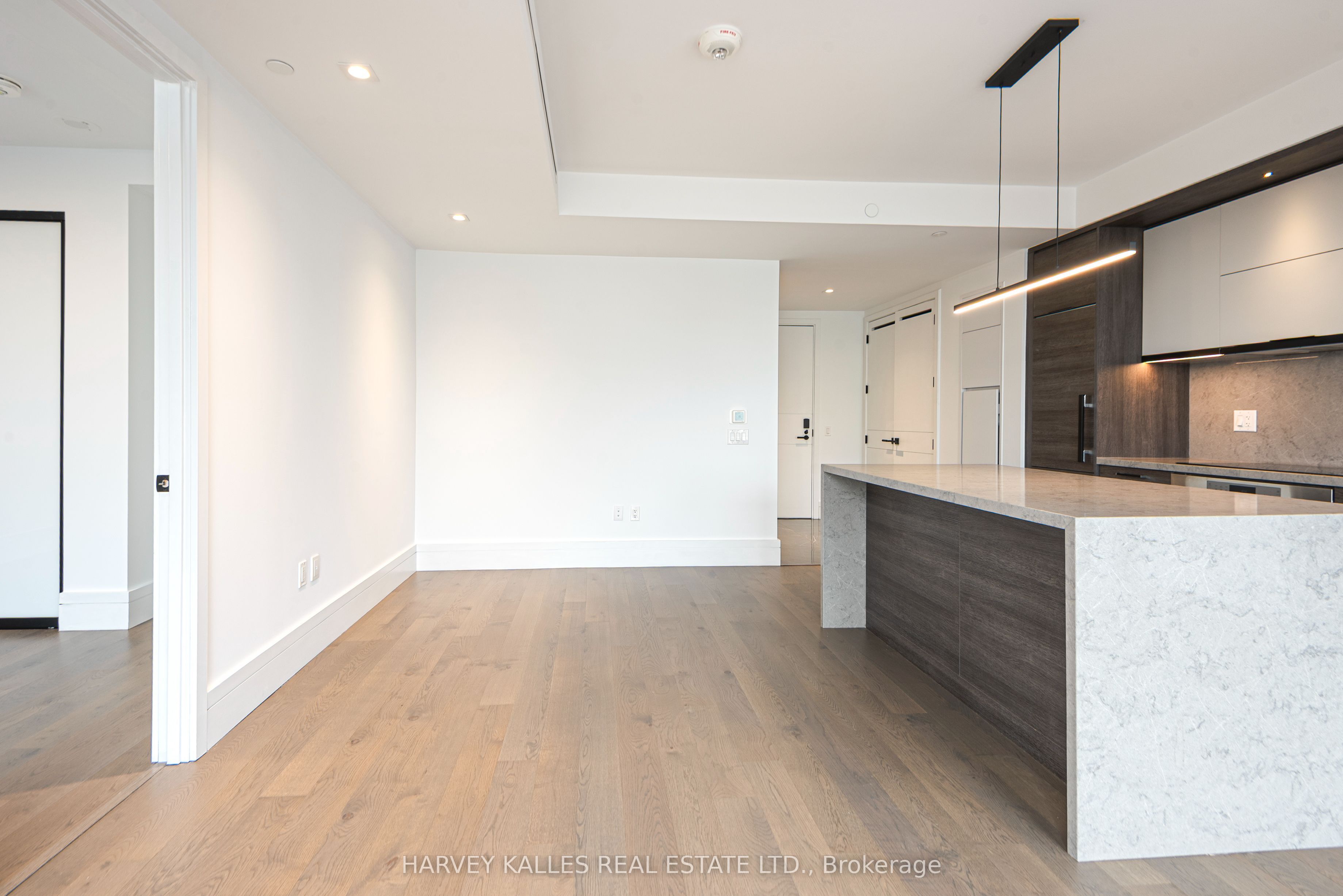 Unit 1508 - 215 Lonsdale Road, Toronto 2