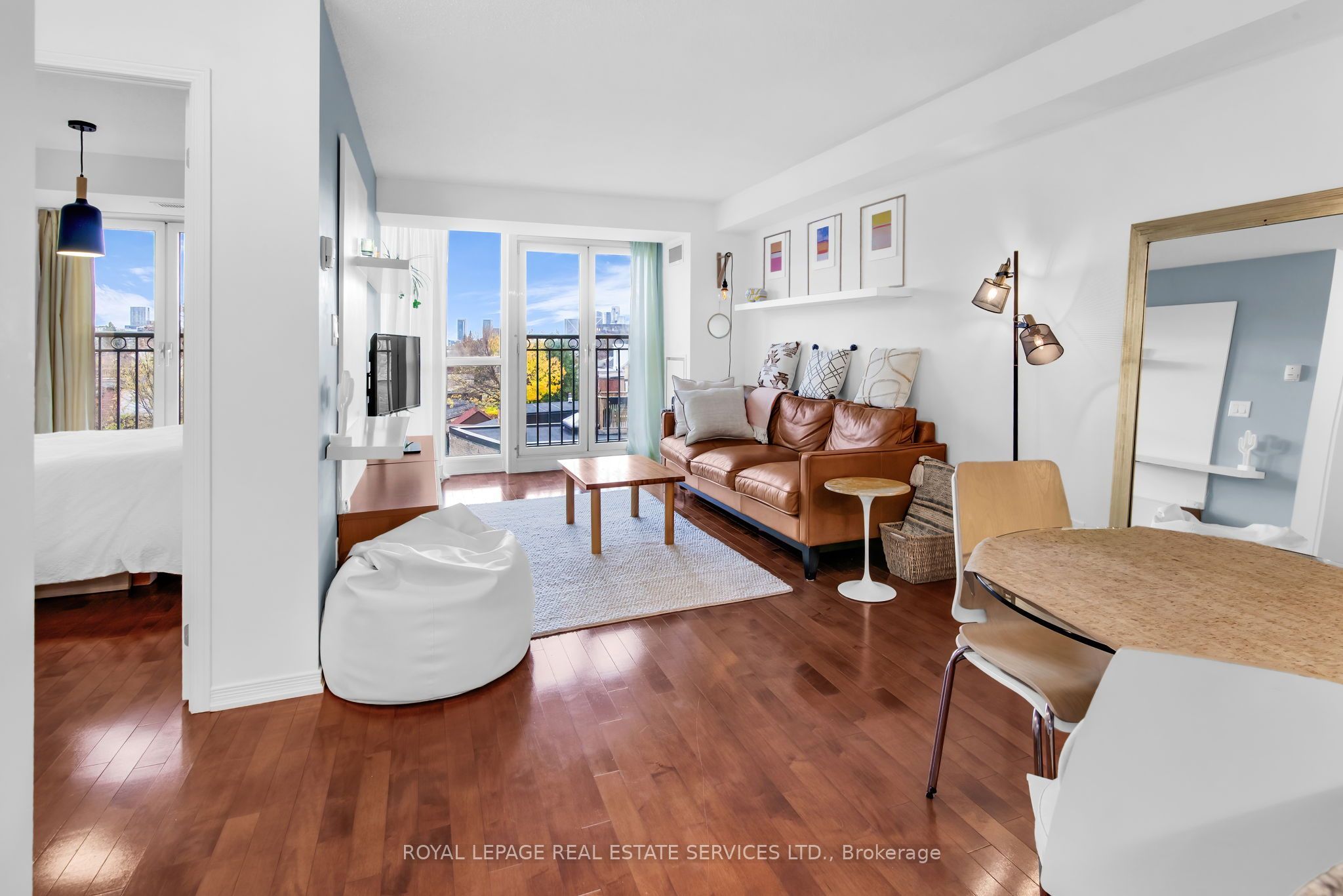 Unit 404 - 308 Palmerston Avenue, Toronto 3