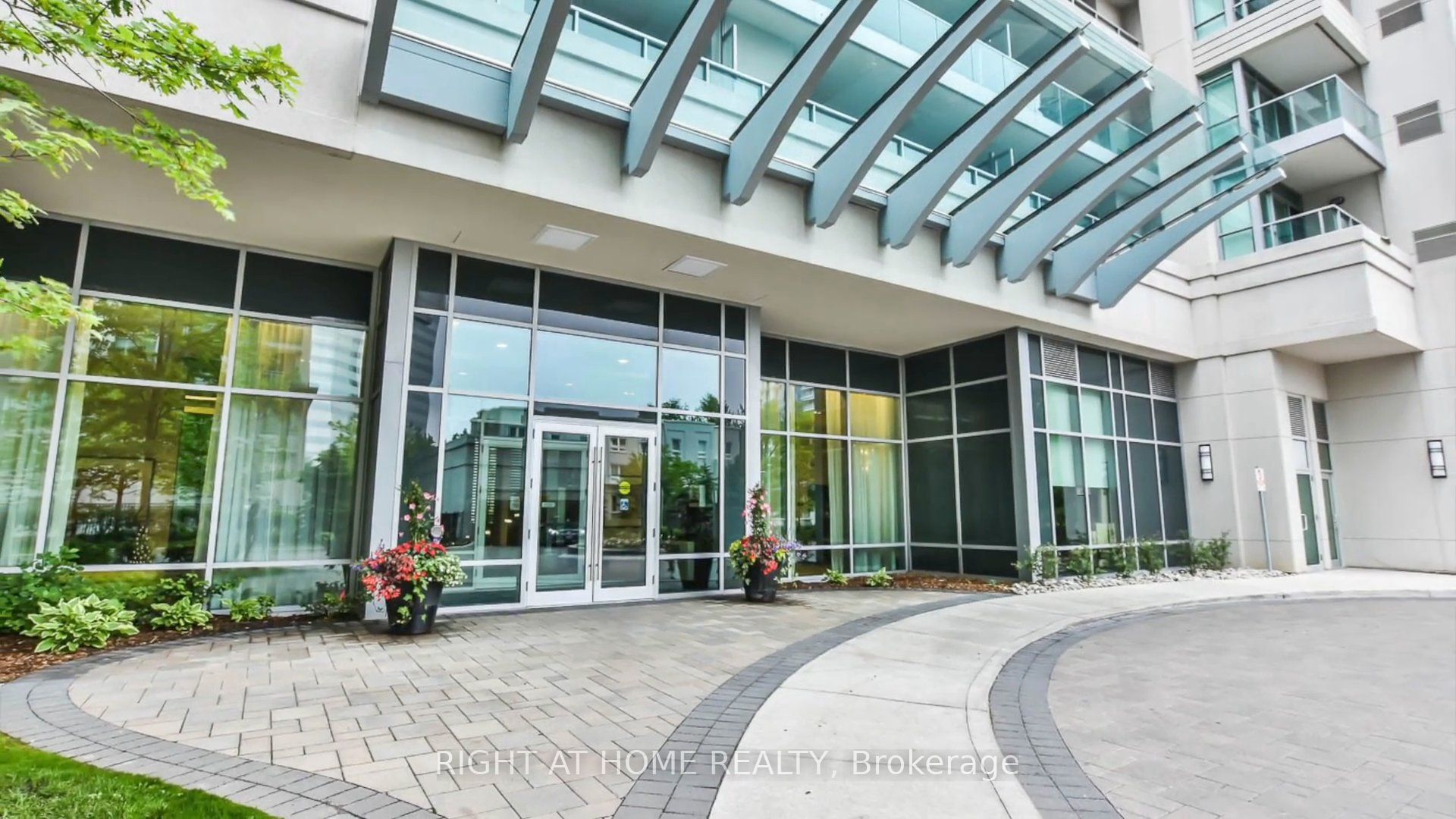 Unit 1515 - 17 Anndale Drive, North York 2