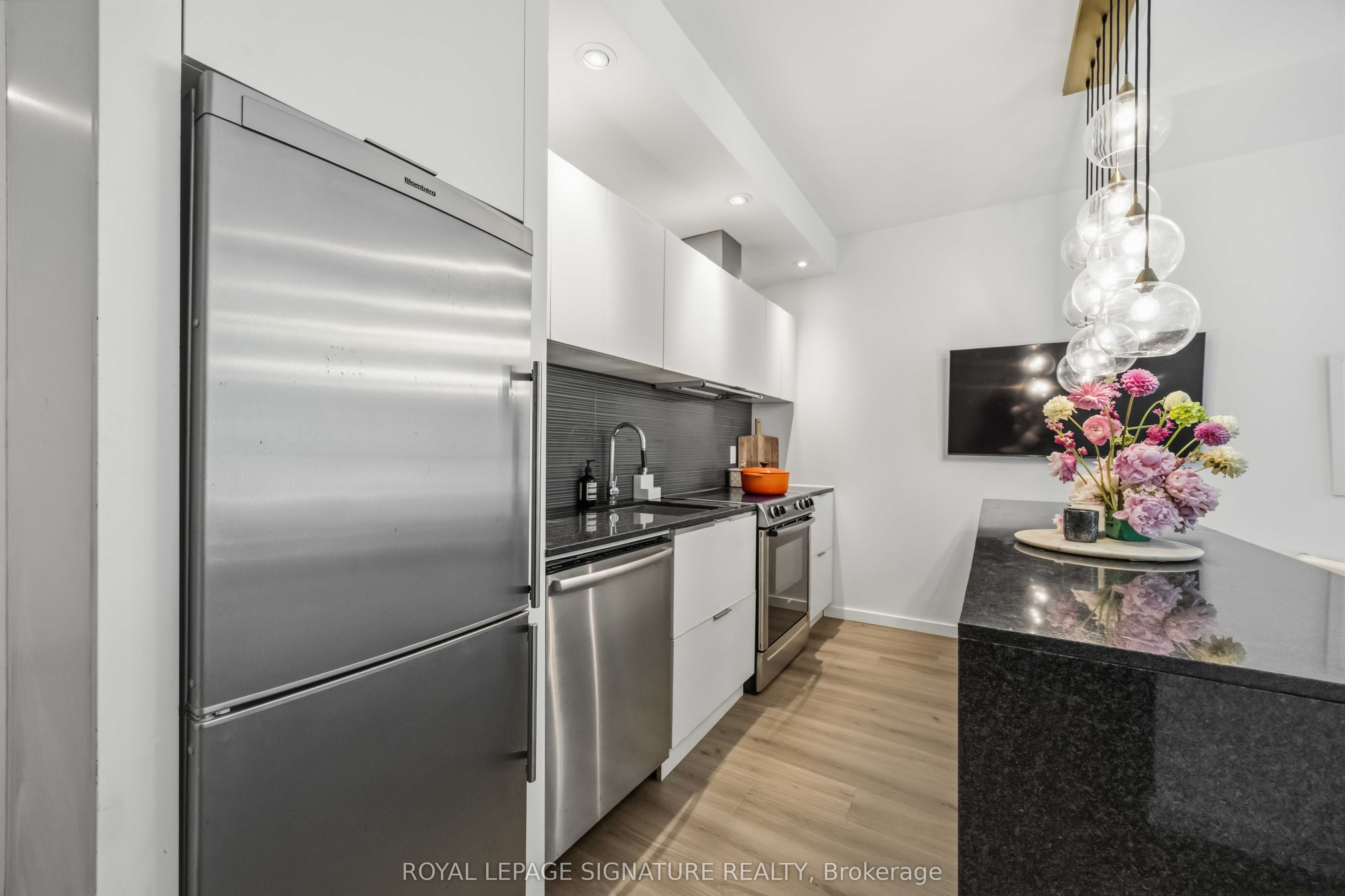 Unit 202 - 8 Charlotte Street, Toronto 5