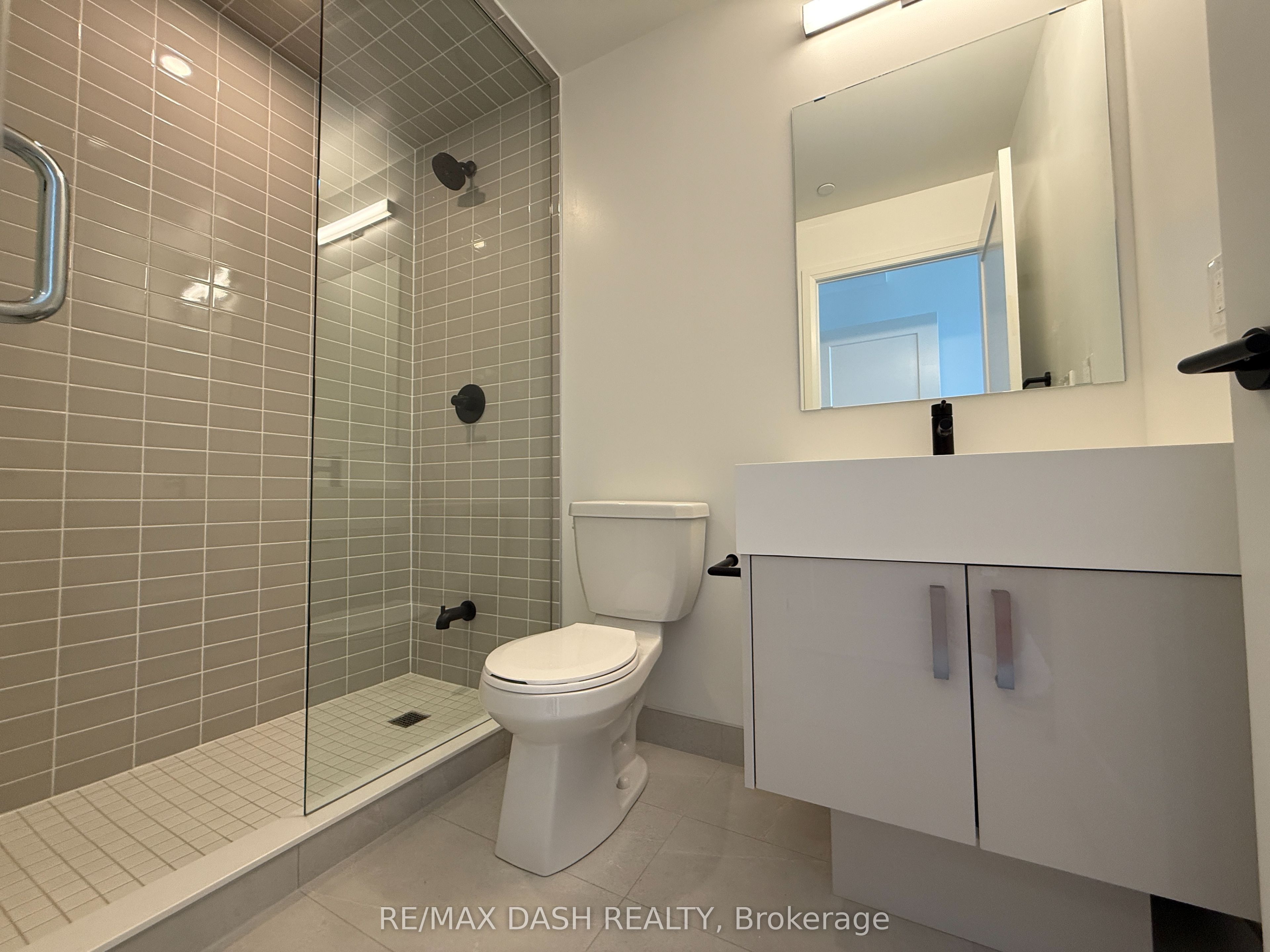 Unit 512 - 280 Dundas Street W, Toronto 5