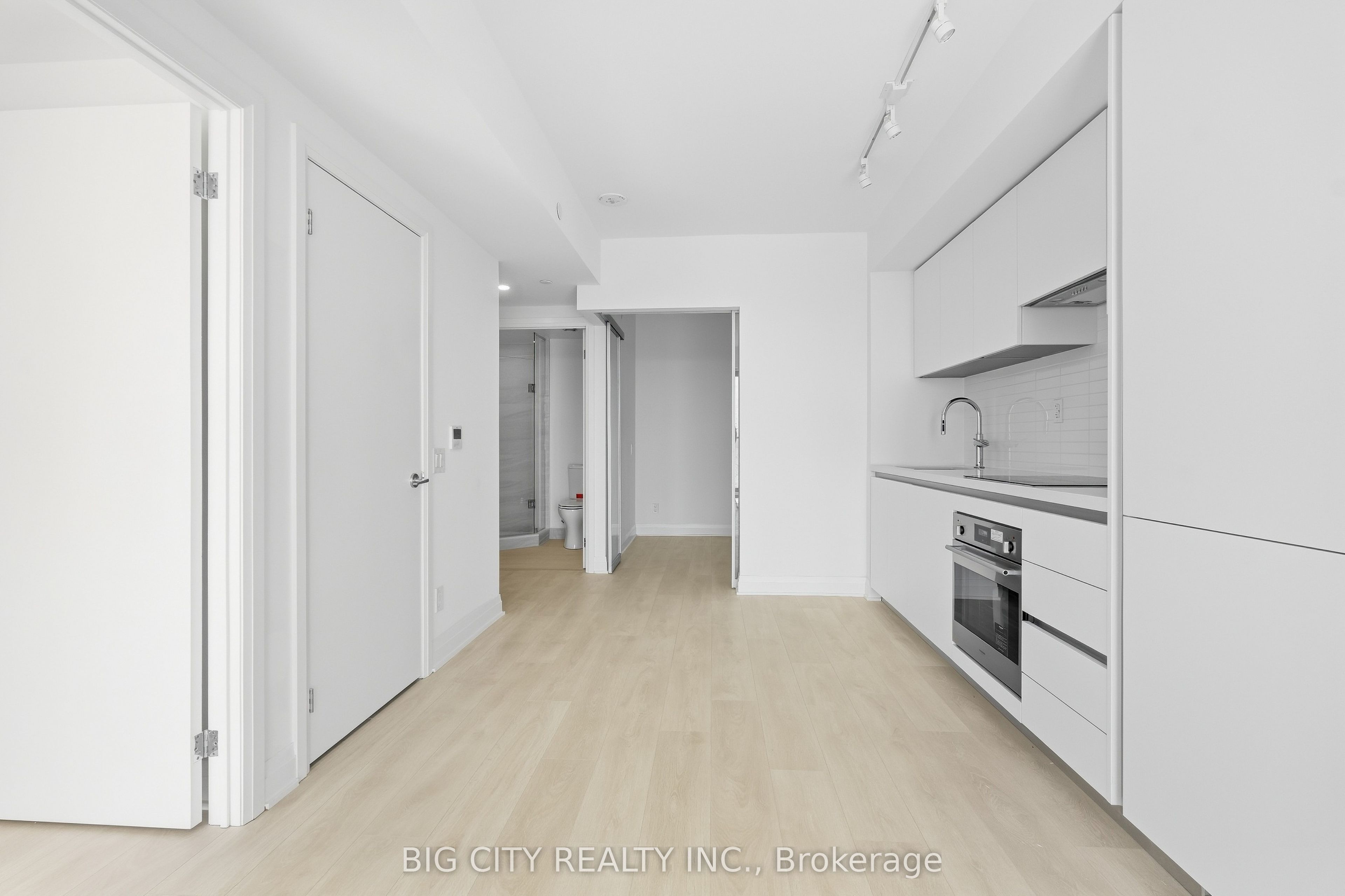Unit 2201 - 25 Frederick Todd Way, Toronto 5
