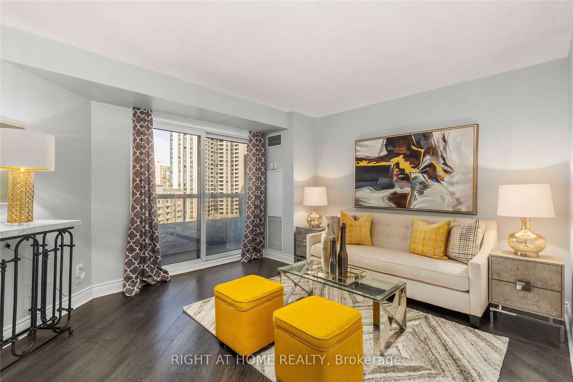 Unit 1029 - 15 Northtown Way, North York 4