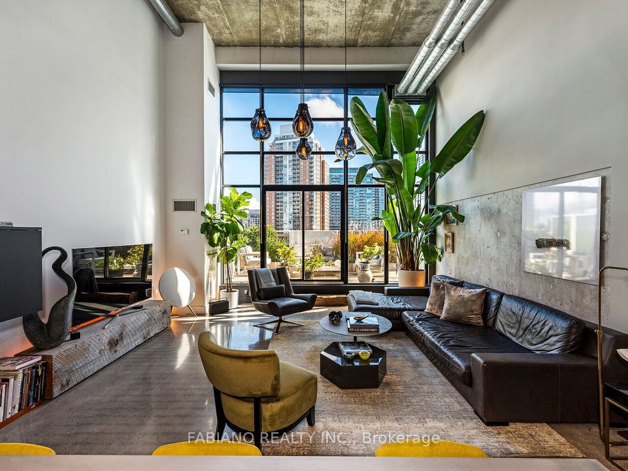 Unit 532 - 43 Hanna Avenue, Toronto 3