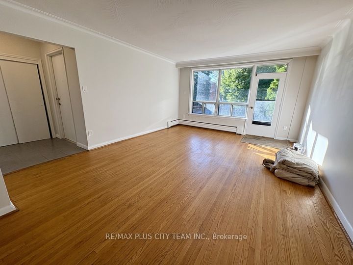 Unit 2 - 44 Meadowbrook Drive, North York 2