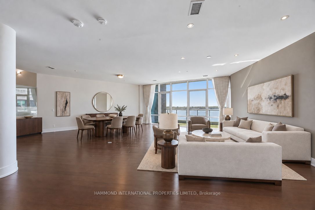 Unit SPH10 - 1 Edgewater Drive, Toronto 4