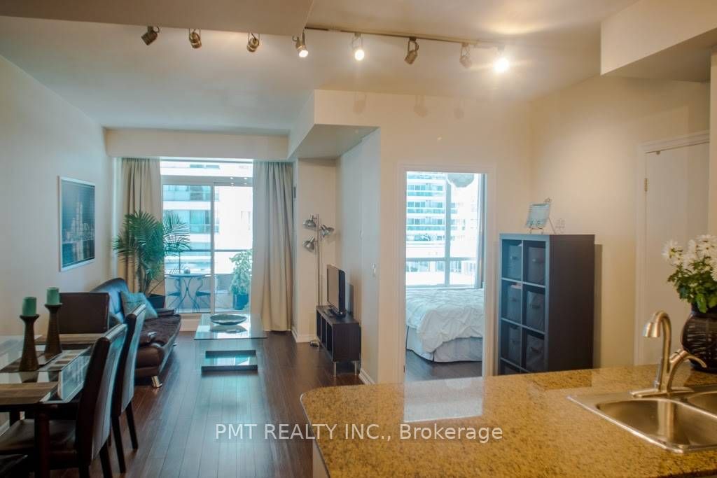Unit 408 - 12 Yonge Street, Toronto 4