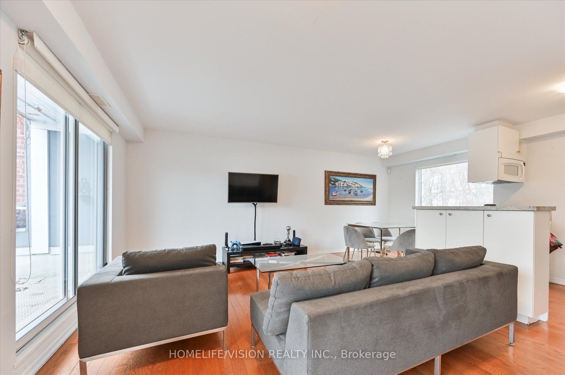 Unit 2nd Flr - 400 Summerhill Avenue, Toronto 4