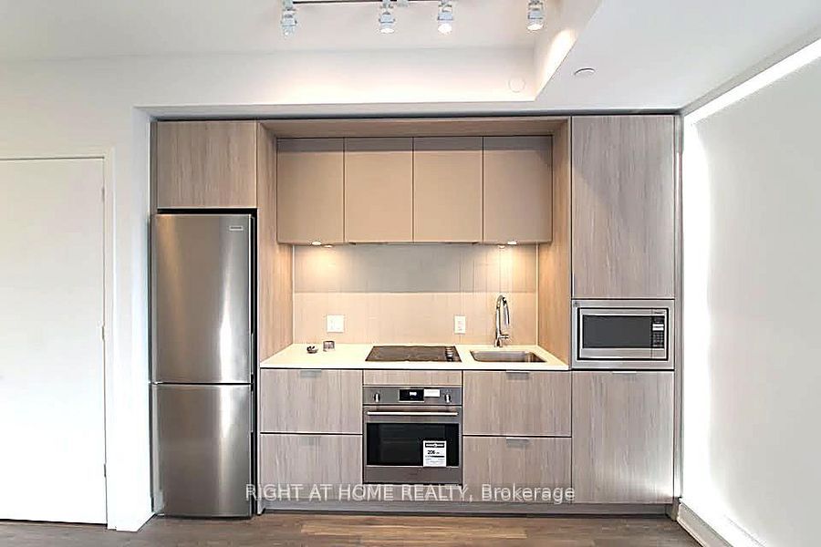 Unit 1606 - 130 River Street, Toronto 3