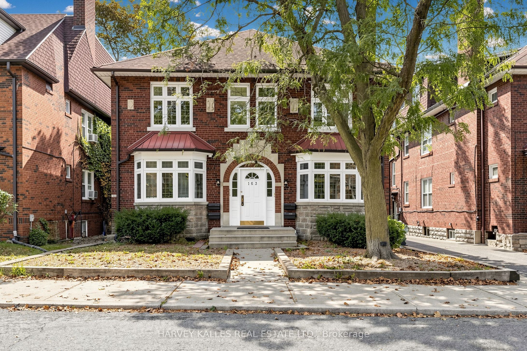 Unit North 2nd - 163 Highbourne Road, Toronto 5