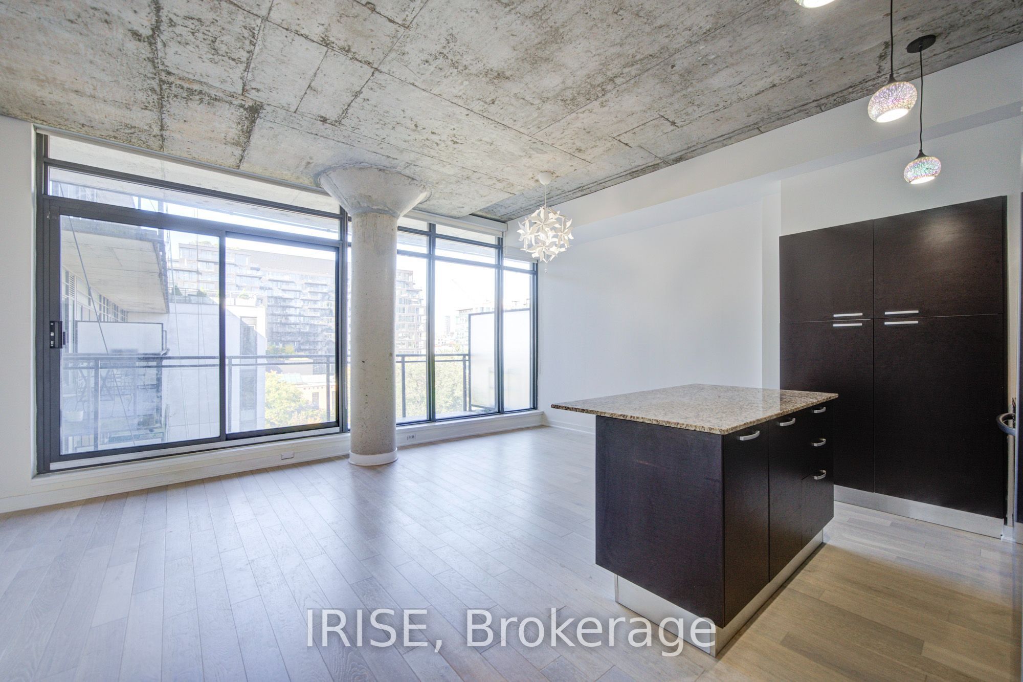 Unit 801 - 10 Morrison Street, Toronto 2