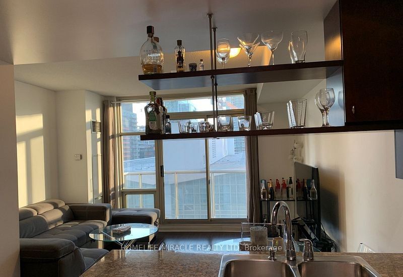 Unit 1105 - 35 Mariner Terrace, Toronto 4