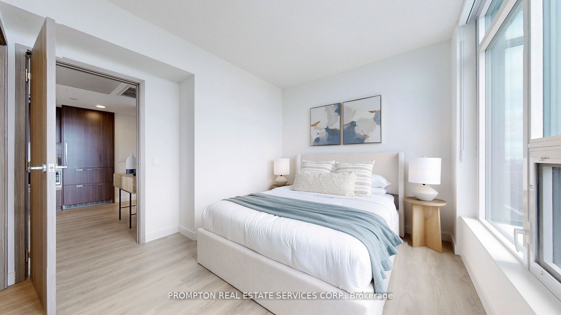Unit 4703 - 3 Concord Cityplace Way, Toronto 4