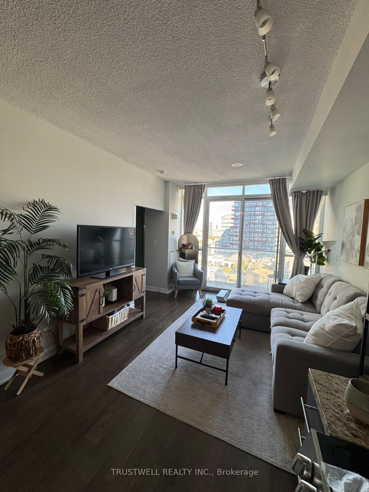 Unit 2005 - 126 Simcoe Street, Toronto 3