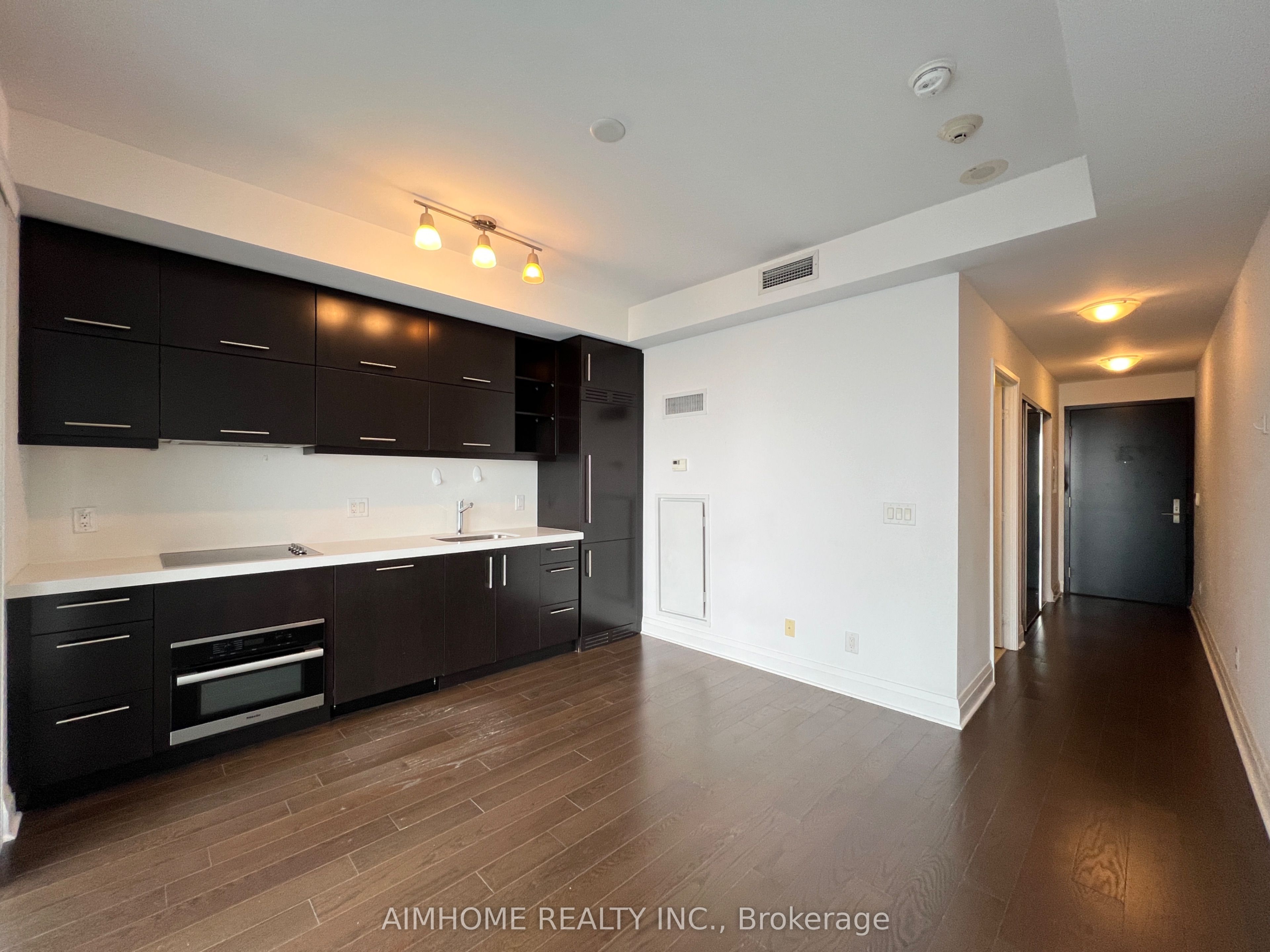 Unit 4207 - 1080 Bay Street, Toronto 5