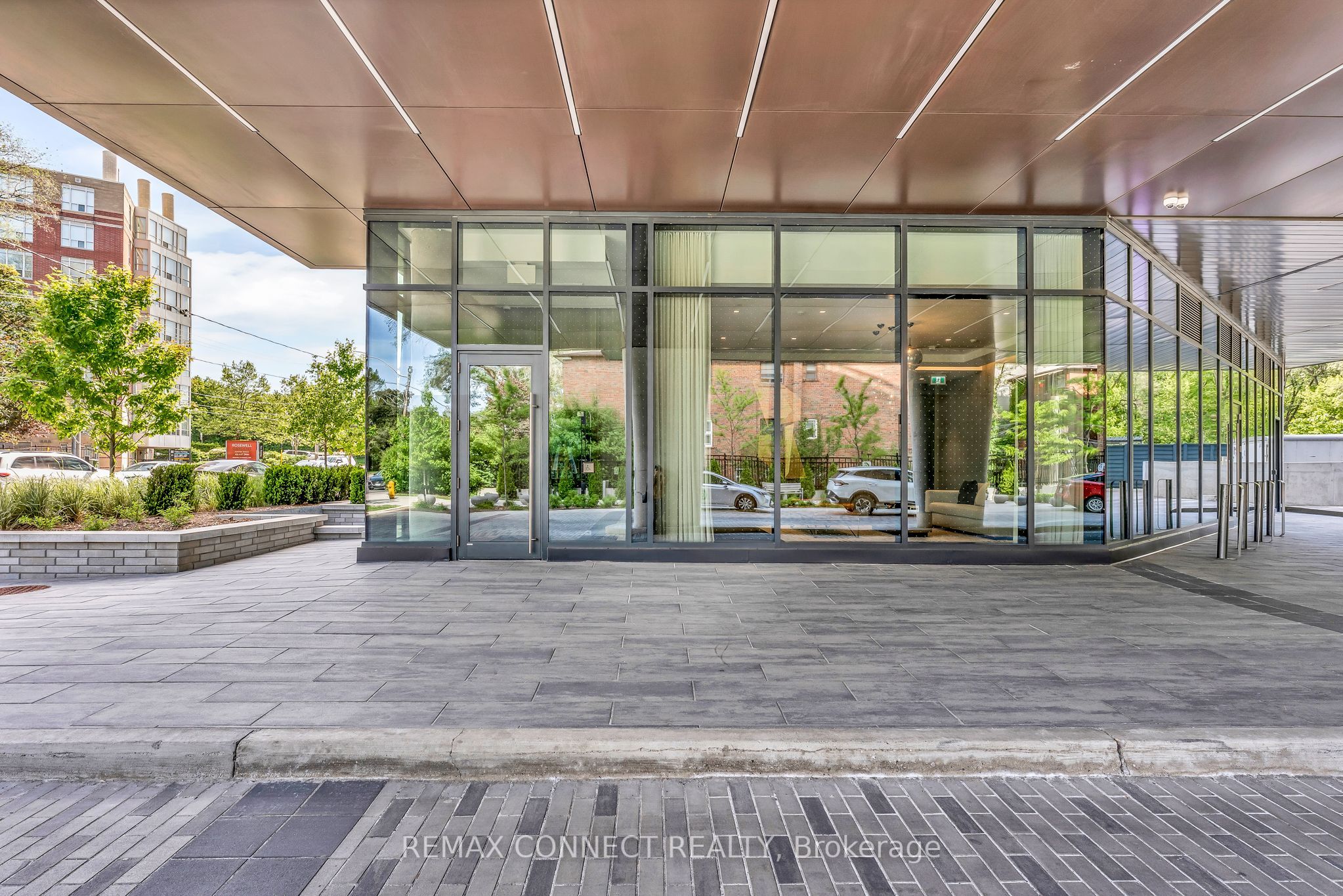 Unit 504 - 250 Lawrence Avenue W, Toronto 3