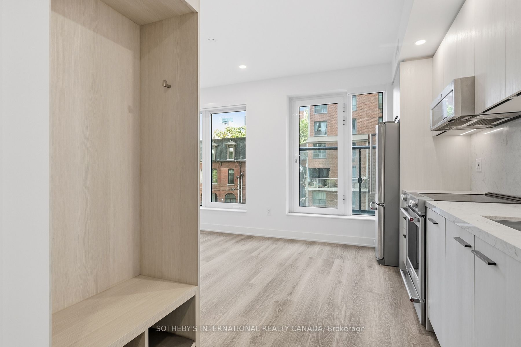 Unit E0207 - 30 Mutual Street, Toronto 3