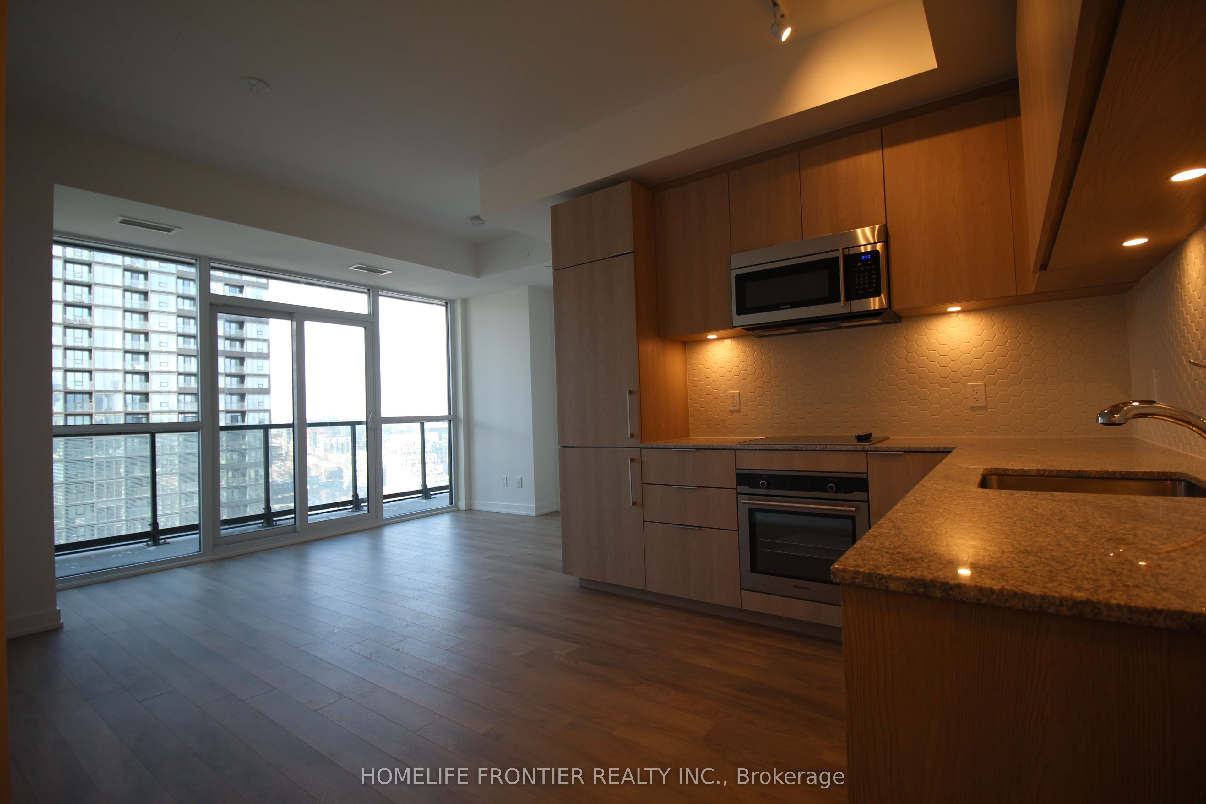 Unit 2005 - 50 Ordnance Street, Toronto 3