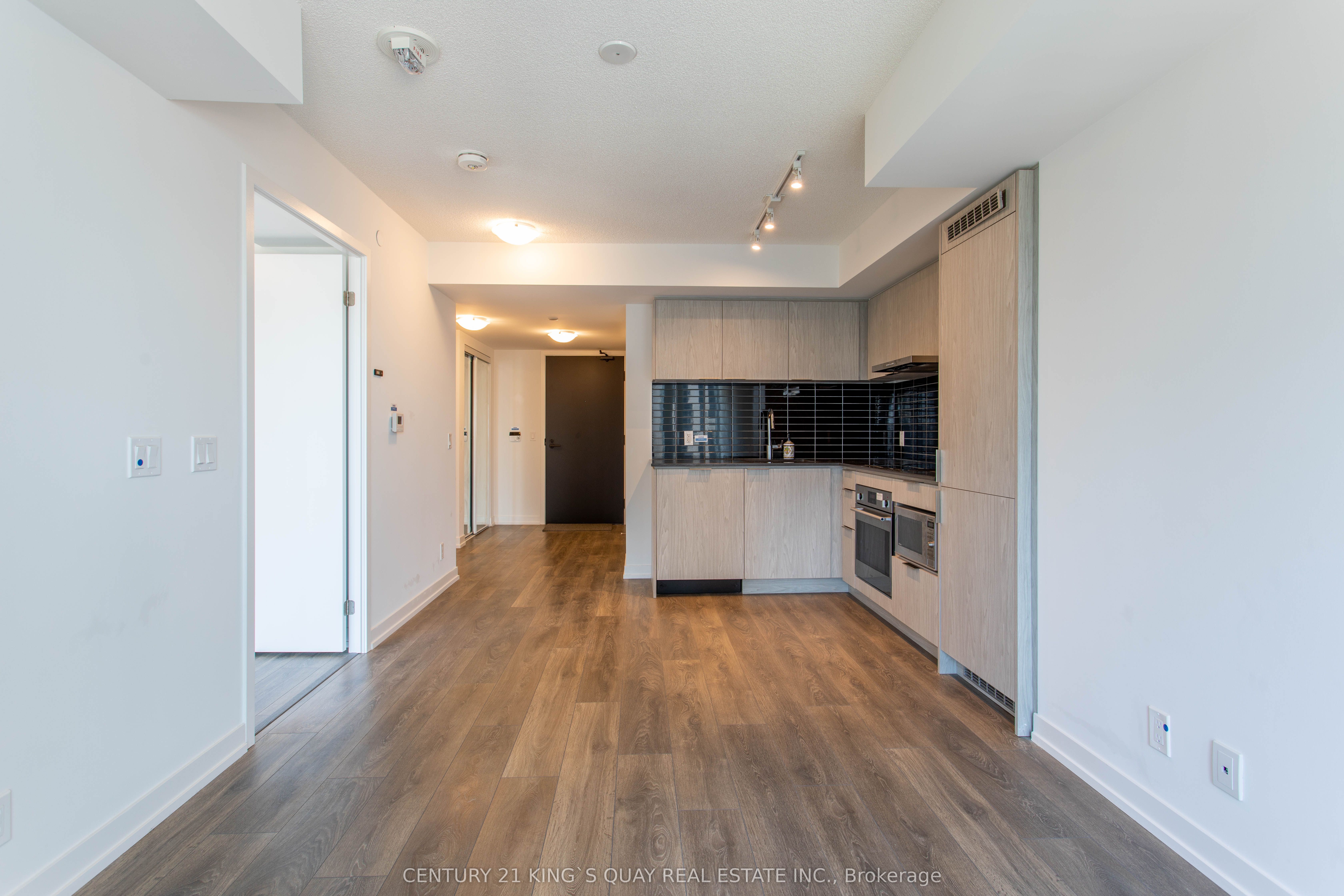 Unit 2005 - 60 Shuter Street, Toronto 5