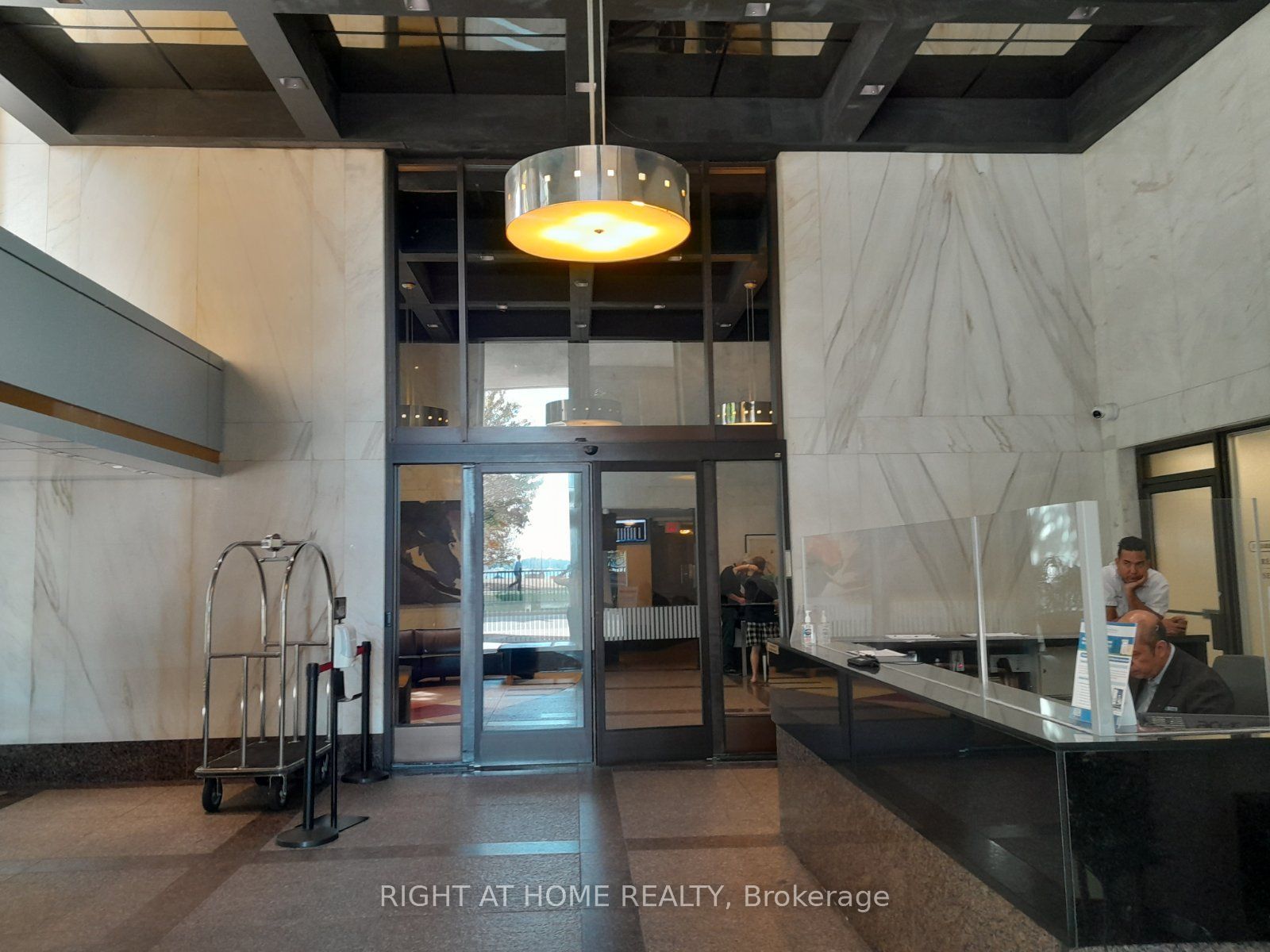 Unit 2431 - 33 Harbour Square, Toronto 3