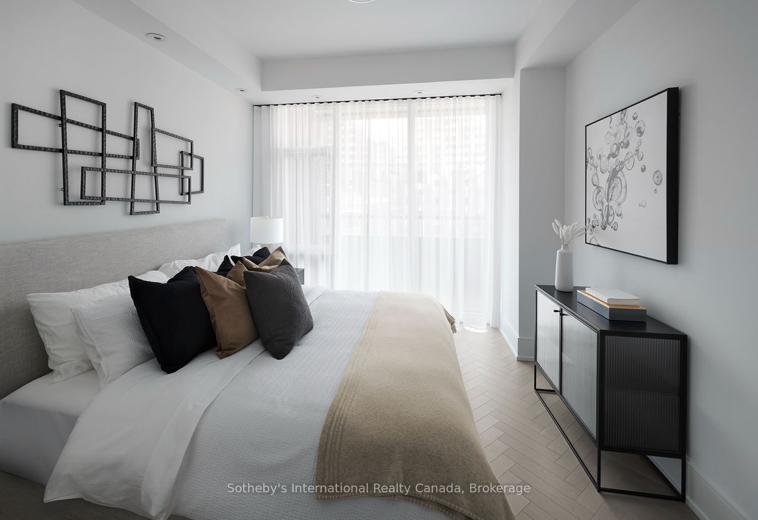 Unit 411 - 455 Wellington Street W, Toronto 3