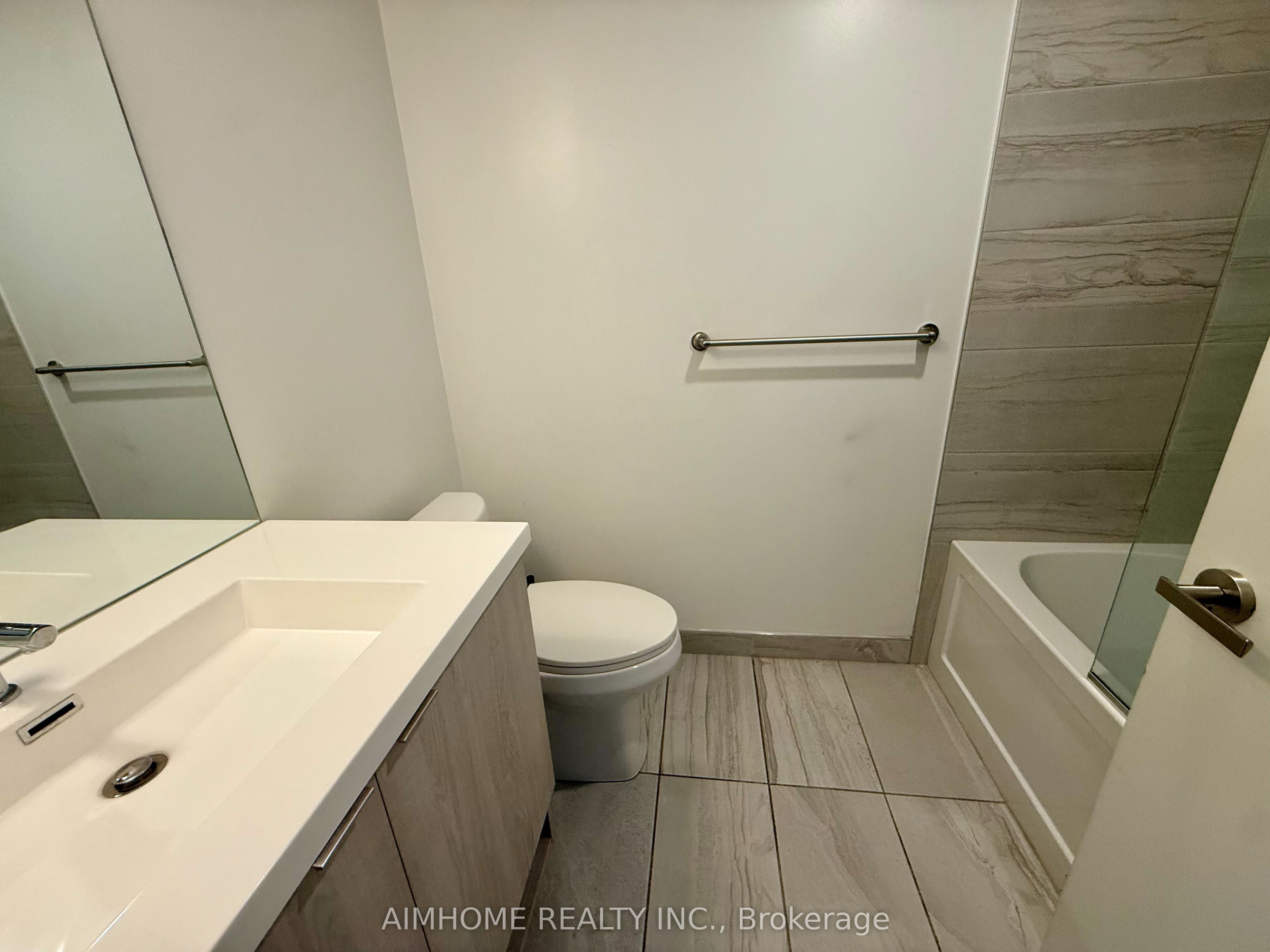 Unit 2905 - 138 Downes Street, Toronto 5